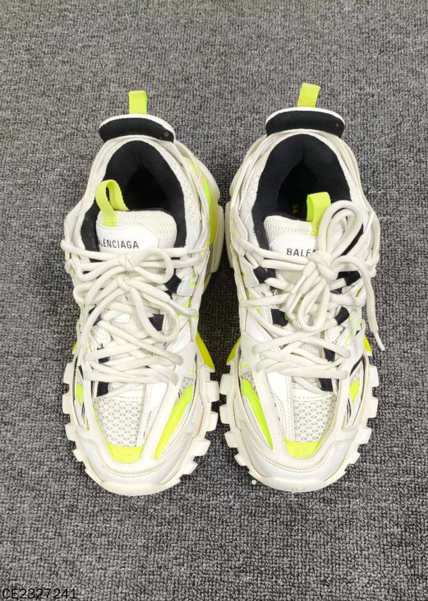 Balenciaga Balenciaga White Yellow Track Dad Sneaker 38 Size US 8 / IT 38 - 2 Thumbnail