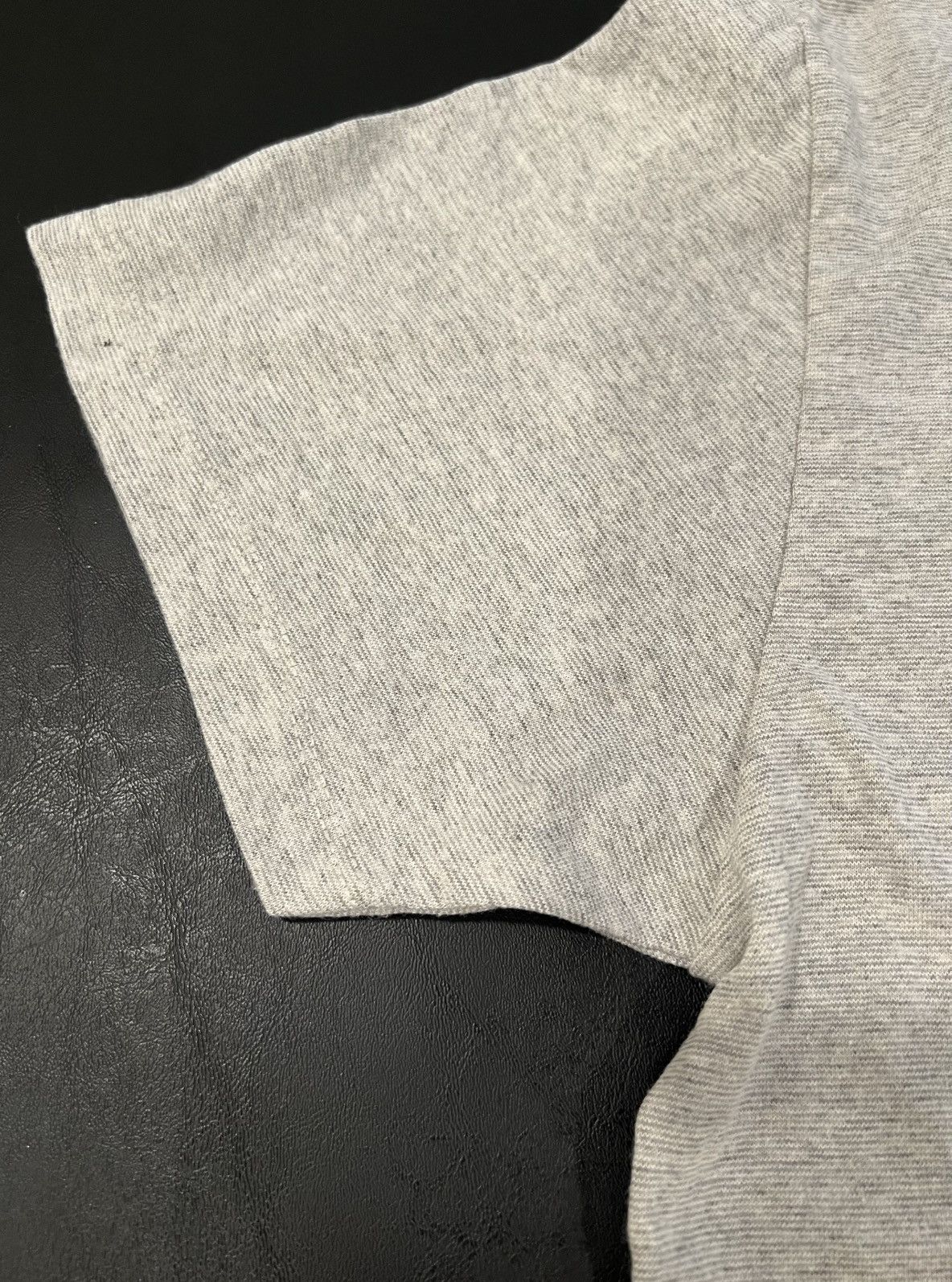 Disney Disney Grey T-Shirt Size US L / EU 52-54 / 3 - 12 Thumbnail