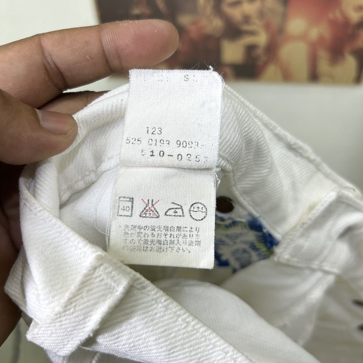 Levi's Vintage Levi’s 525 90s USA White Distressed Denim Size US 30 / EU 46 - 17 Thumbnail