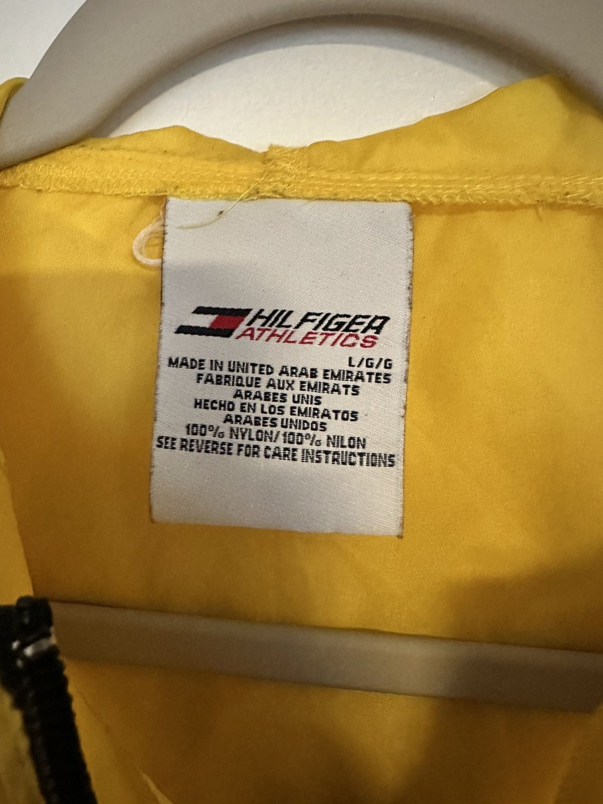 Tommy Hilfiger Vintage Tommy Hilfiger Rain Jacket Size US L / EU 52-54 / 3 - 3 Thumbnail