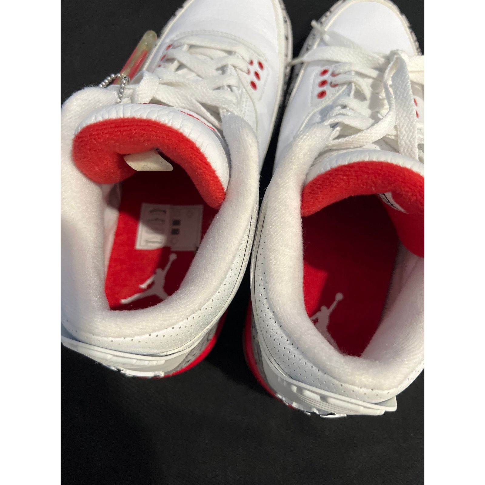 Jordan Brand Jordan 3 White Cement 136064-116 sz 7.5 Size US 7.5 / EU 40-41 - 5 Thumbnail