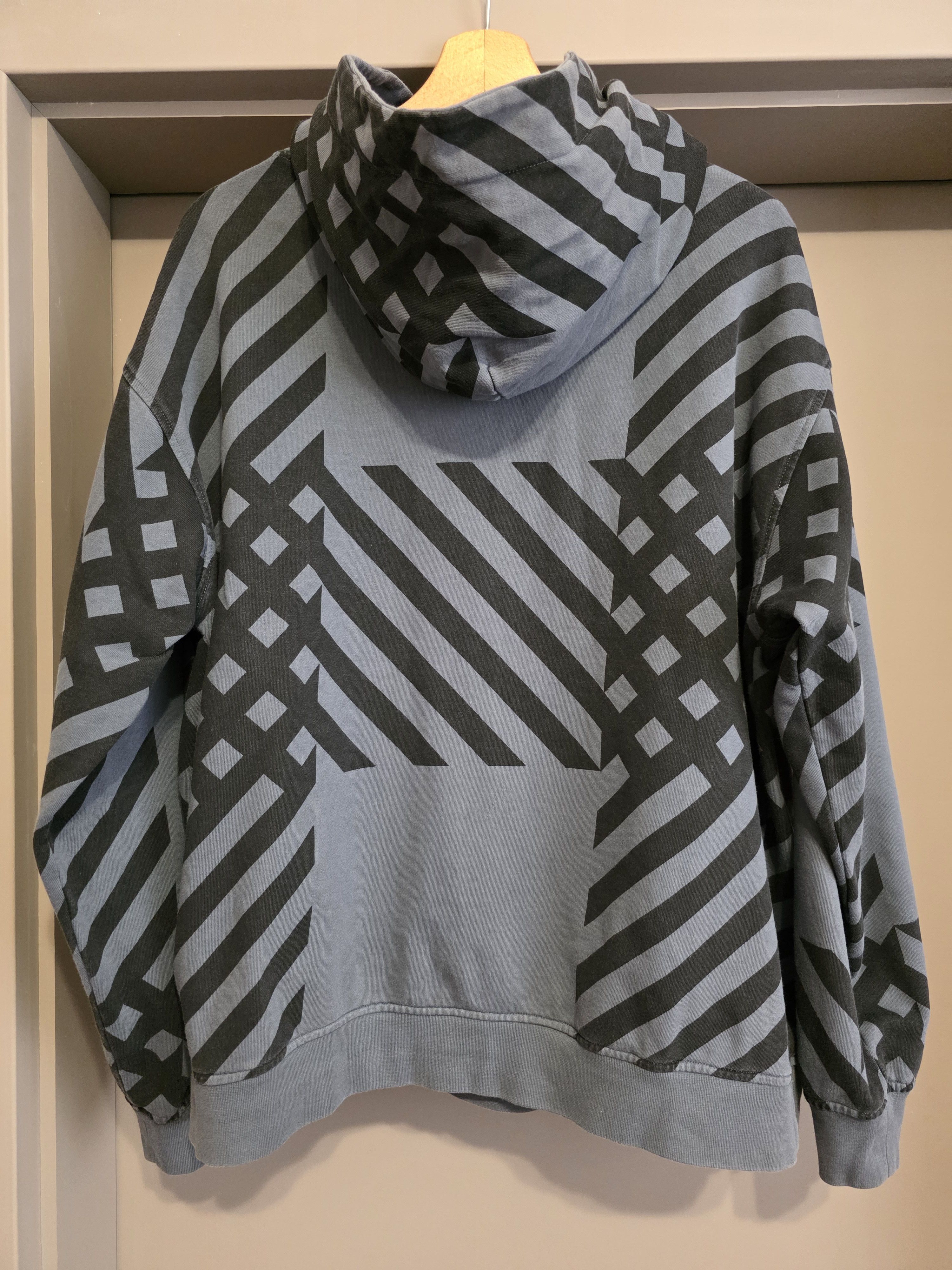 Vivienne Westwood Vivienne Westwood Anglomania Hoodie size M, L Size US M / EU 48-50 / 2 - 7 Thumbnail