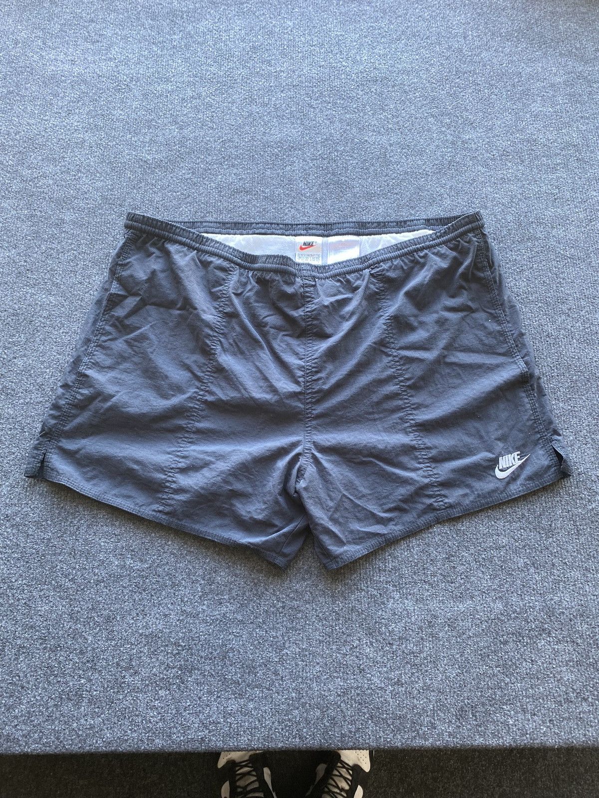 Nike 🔥Vntg Nike Black Shorts 90s Mens M/38 Size US 38 / EU 54 - 1 Thumbnail