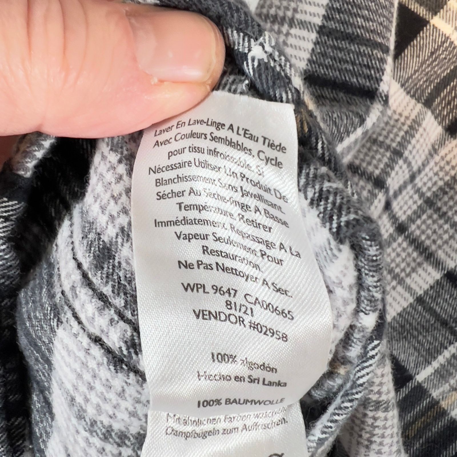 Eddie Bauer Eddie Bauer Button Shirt Men XL Classic Fit Flannel Size US XL / EU 56 / 4 - 14 Thumbnail