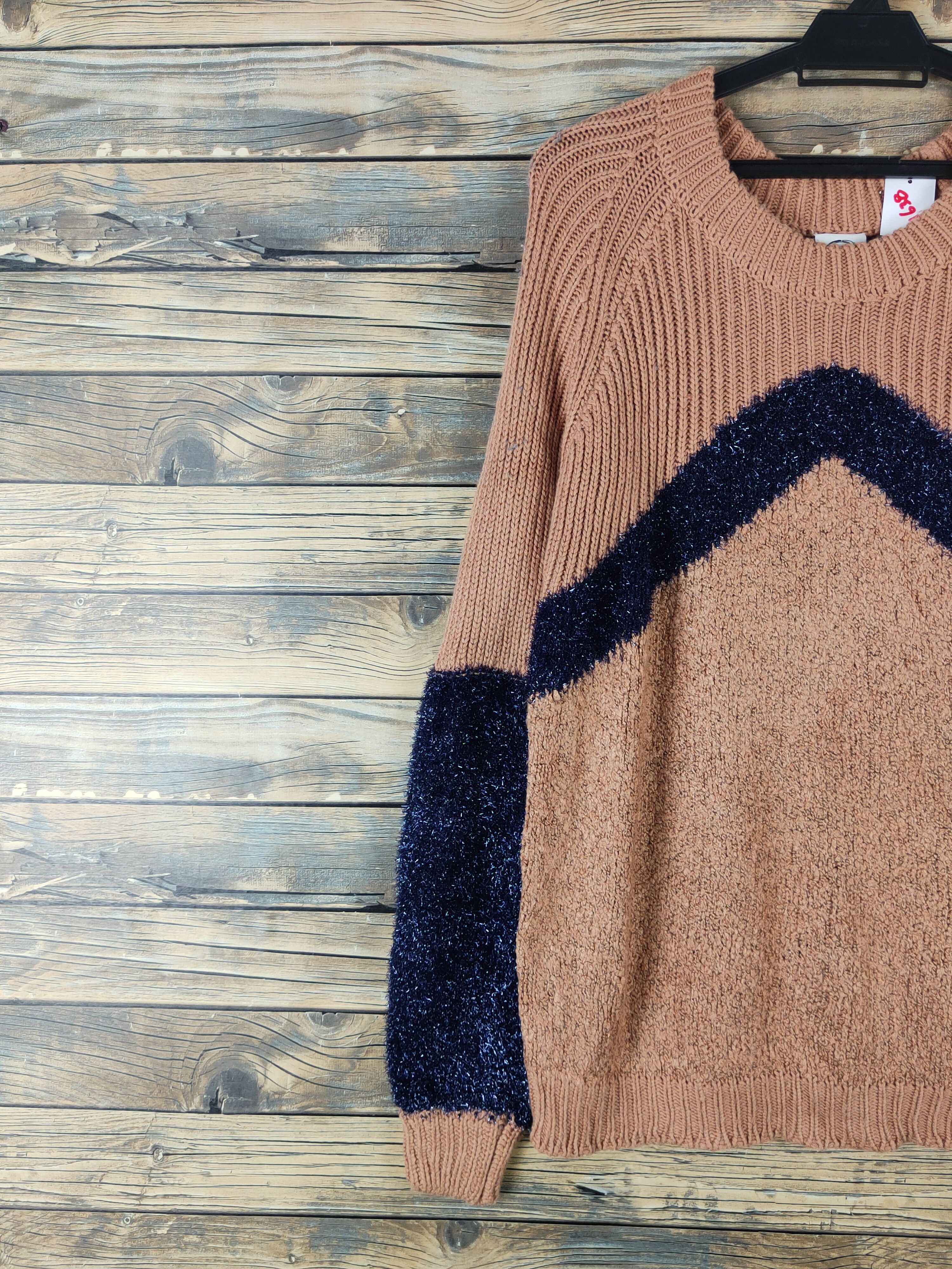 Aran Isles Knitwear Dress Gallery Brown Knitwear Sweatshirts #W1638 Size US M / EU 48-50 / 2 - 3 Thumbnail