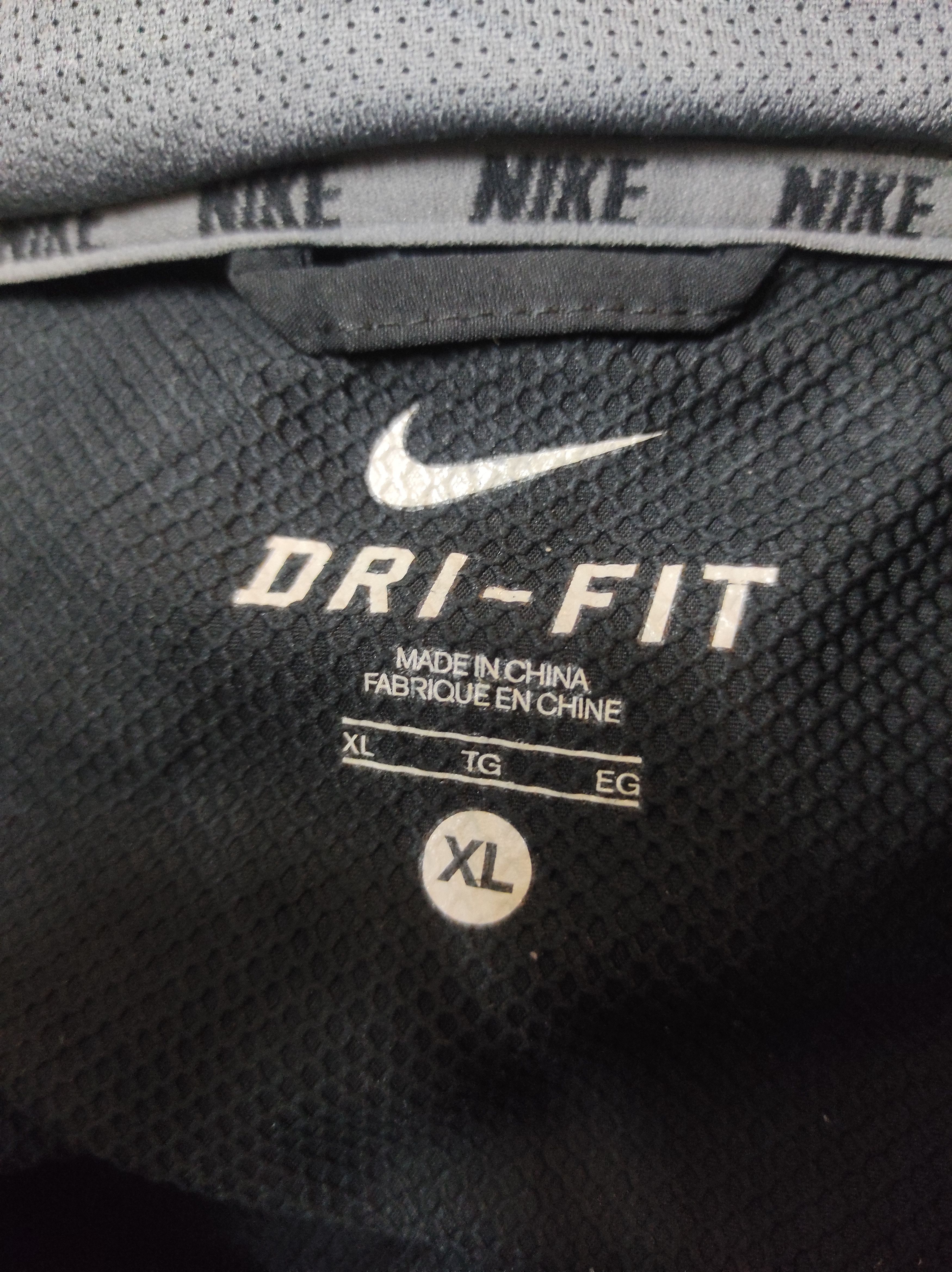 Nike Nike Swosh Jacket Size US XL / EU 56 / 4 - 7 Thumbnail