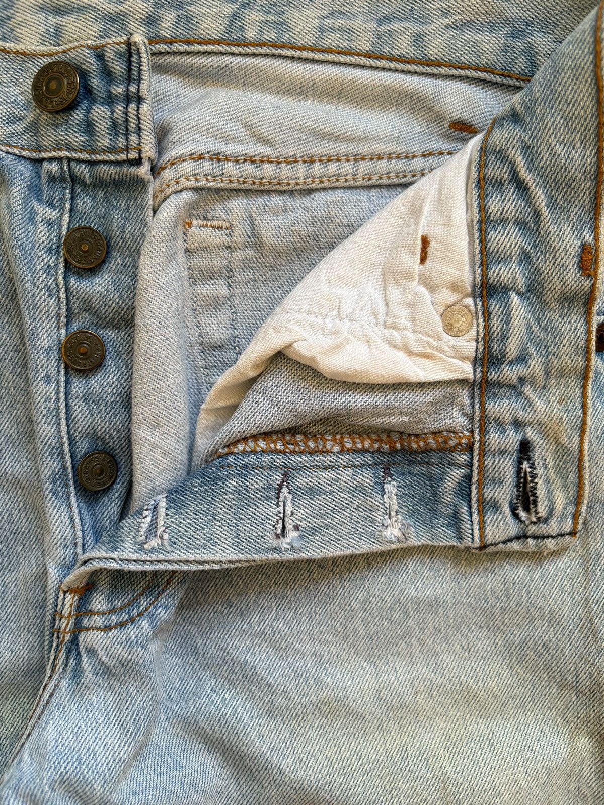 Levi's × Levi's Vintage Clothing Vintage 90s Levis 501 Button Fly Mud Wash Jeans Size US 28 / EU 44 - 3 Thumbnail