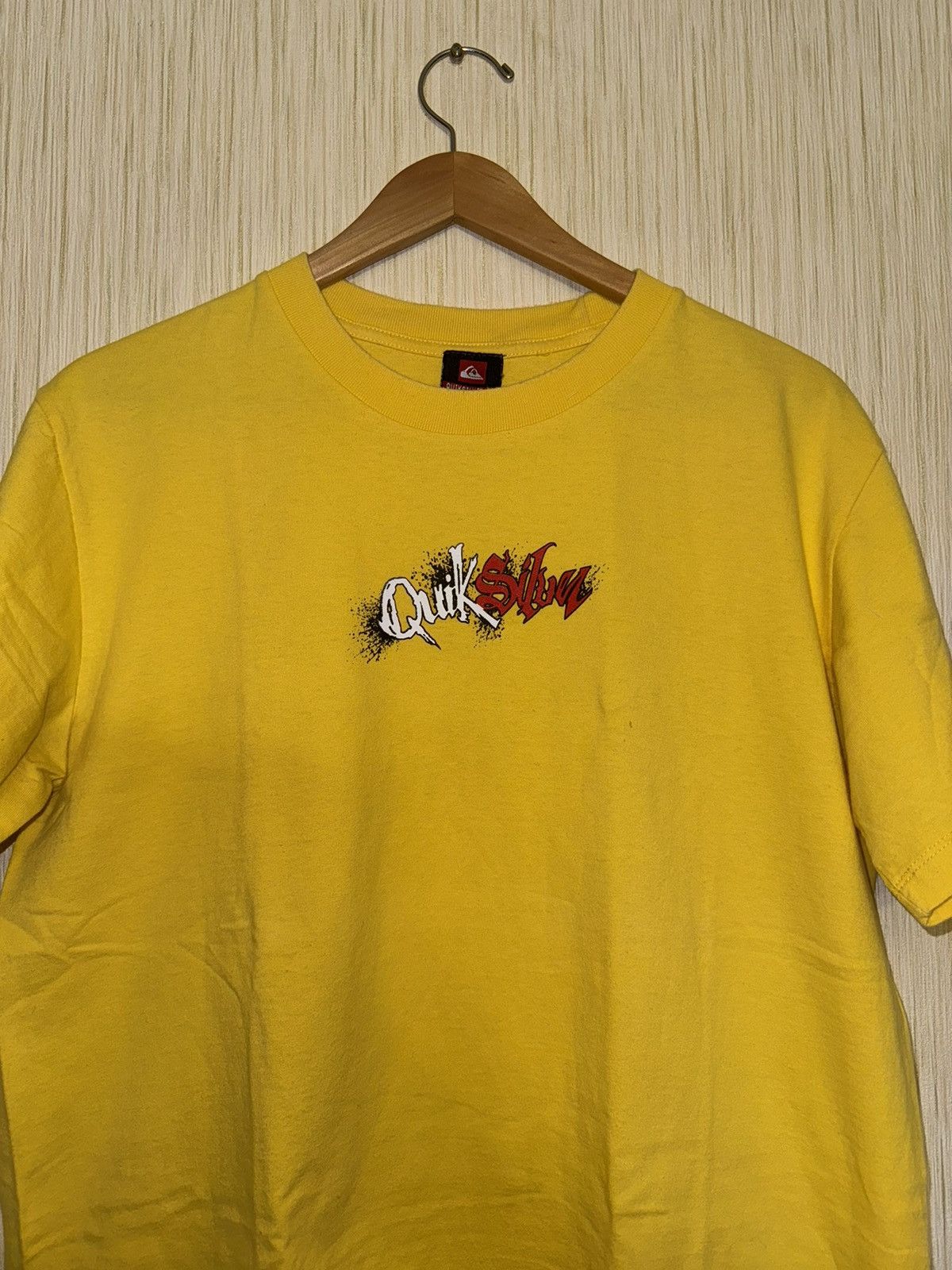 Quicksilver × Quiksilver × Vintage Quiksilver vintage big logo tee size L Size US L / EU 52-54 / 3 - 5 Thumbnail