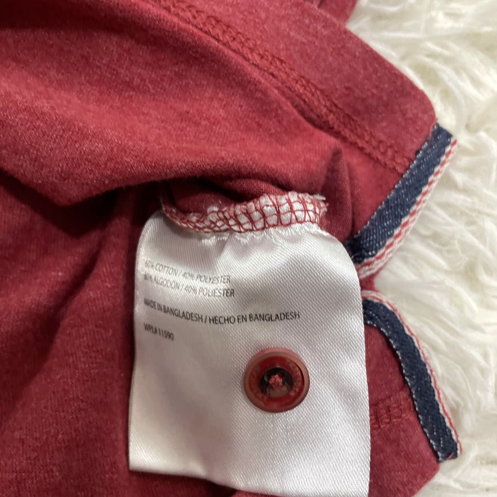 Vintage VINTAGE American Threads Henley Shirt Men 2XL Short Sleeve Red Pink 90s Grunge Streetwear T-Shirt Mens Size US XXL / EU 58 / 5 - 6 Thumbnail