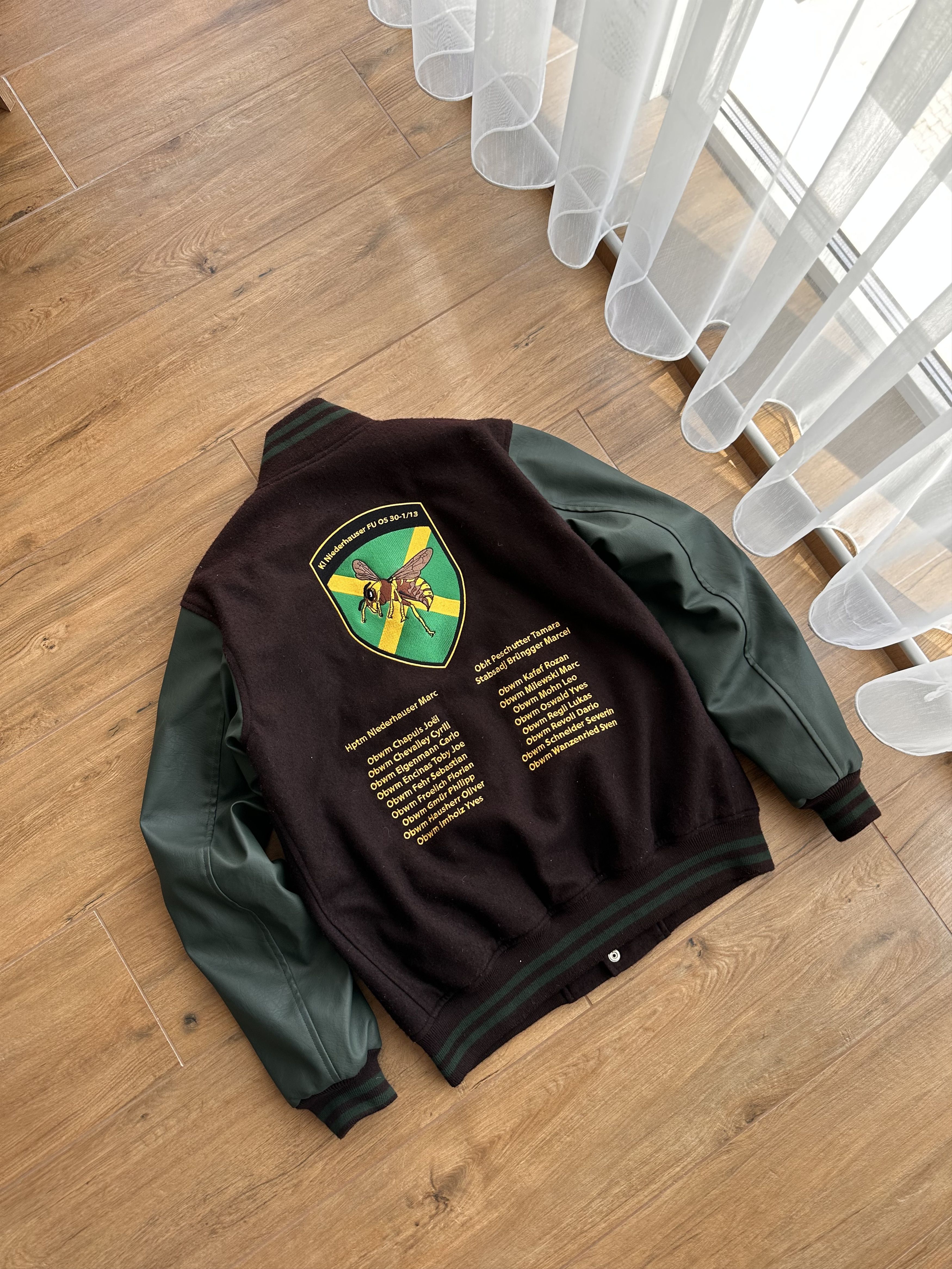 Japanese Brand Vintage Brugger Bee Japanese Streetstyle Brown Bomber Jacket Size US M / EU 48-50 / 2 - 3 Thumbnail