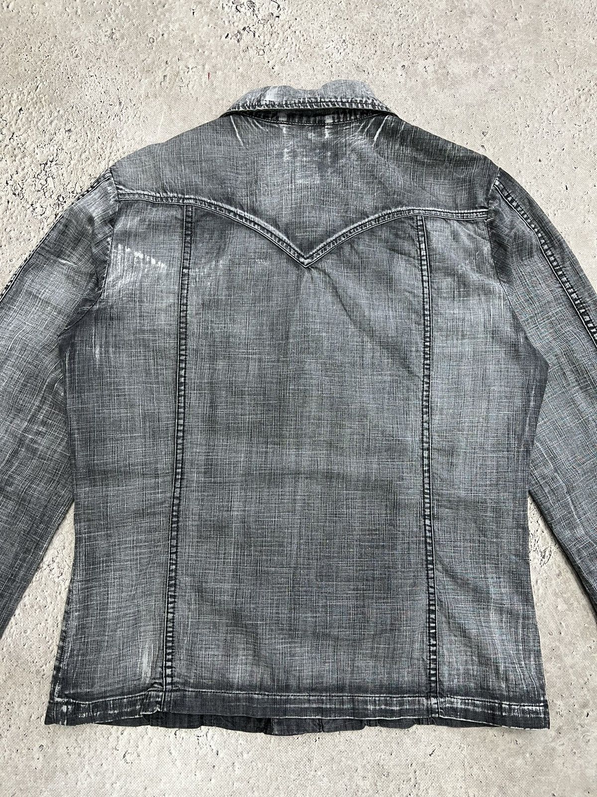 Diesel × Japanese Brand Vintage Y2K Diesel Blue Washed Denim Trucker Jacket Size US M / EU 48-50 / 2 - 10 Thumbnail