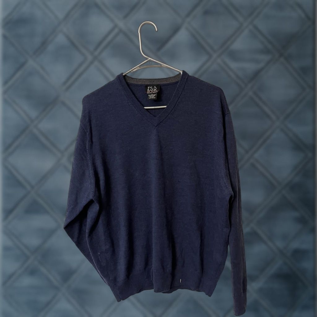 Jos. A. Bank Jos. A. Bank Sweater Mens Large Merino Wool V Neck Pullover Signature Classic Blue (Navy) Vintage No Size US L / EU 52-54 / 3 - 1 Thumbnail