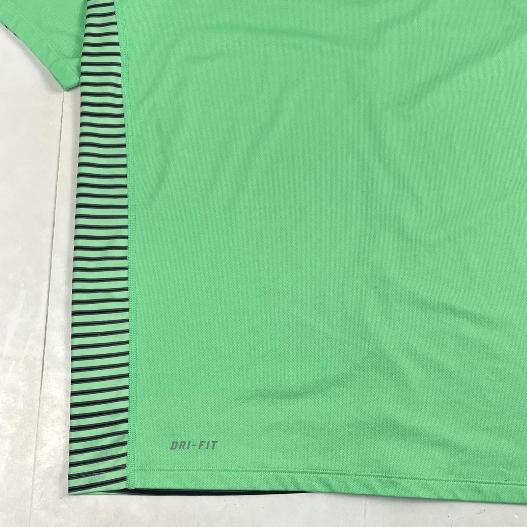 Nike Nike Dri-Fit Polo Shirt - Tiger Woods - Green - Men's - Medium - Short Sleeve - Collared - Button-Up Size US M / EU 48-50 / 2 - 6 Thumbnail