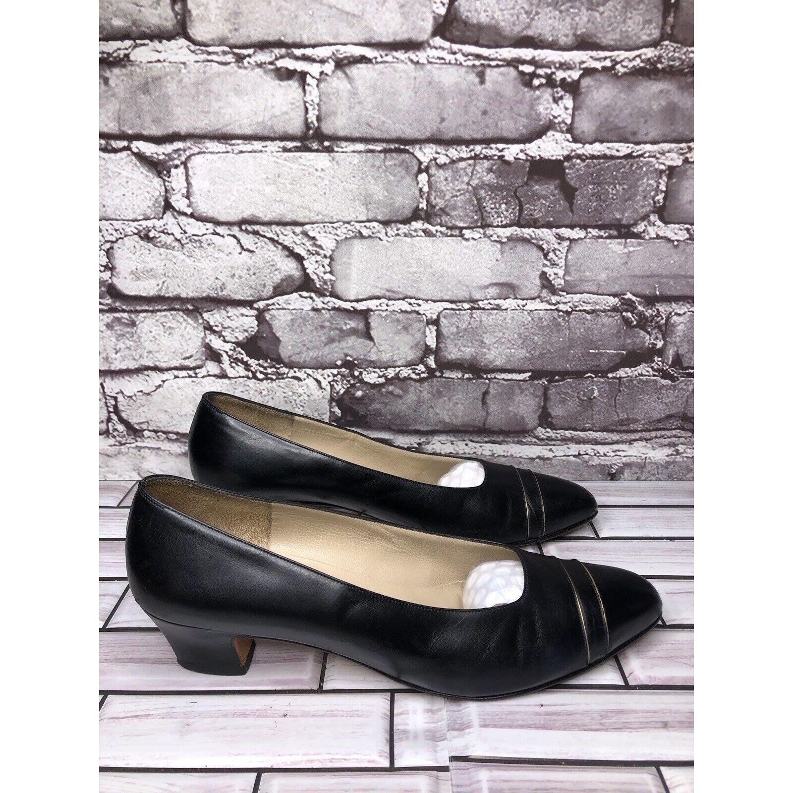 Salvatore Ferragamo Salvatore Ferragamo Black Leather Cap Toe Pumps Dress Heels Size US 9 / IT 39 - 3 Thumbnail