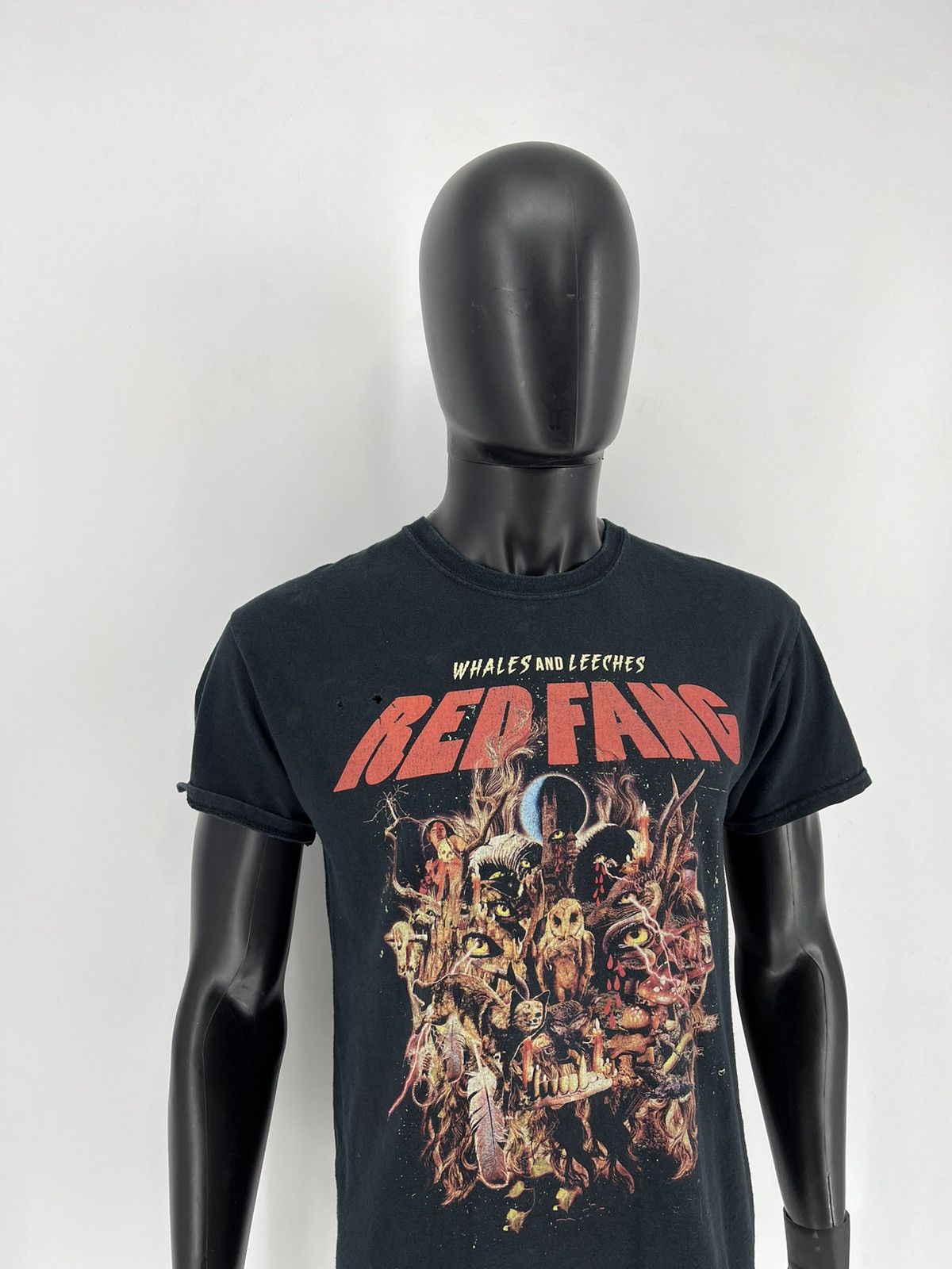Band Tees × Vintage Vintage Y2K RED FANG CREEPY FACE ABSTRACT ANGRY HORROR BONES Size US M / EU 48-50 / 2 - 3 Thumbnail