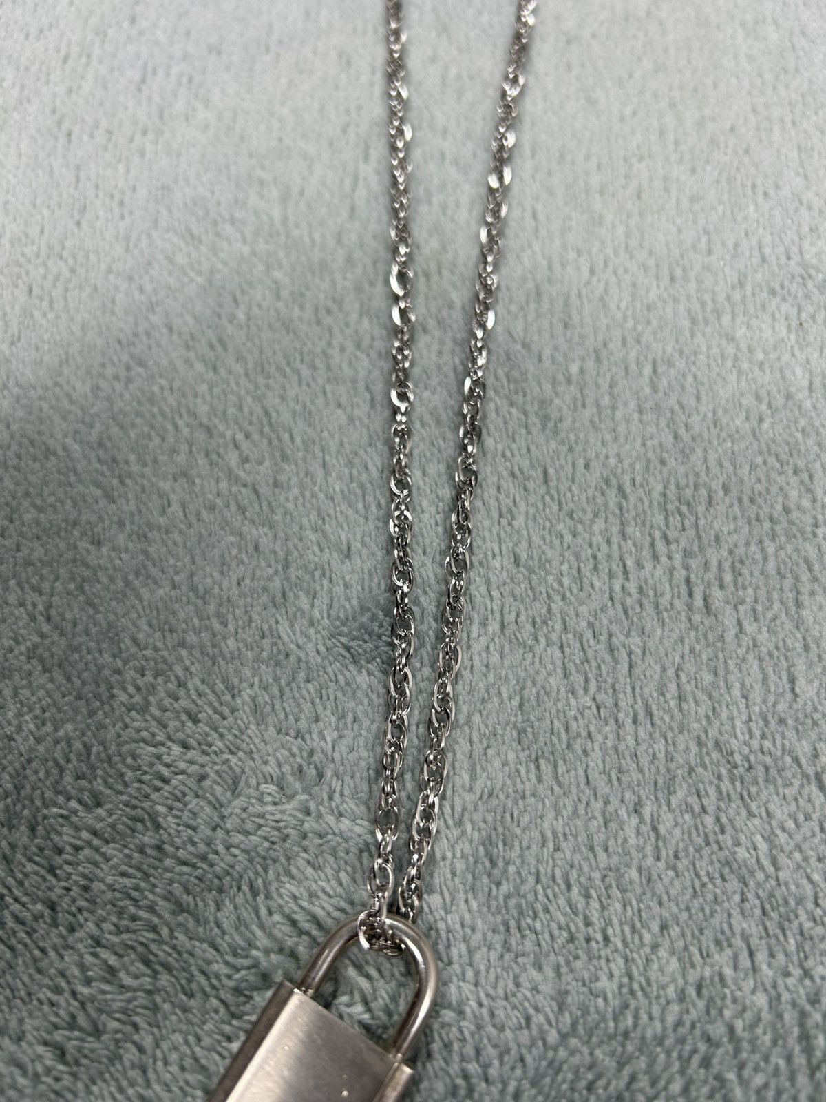 Designer Prada Necklace Padlock Size ONE SIZE - 4 Thumbnail