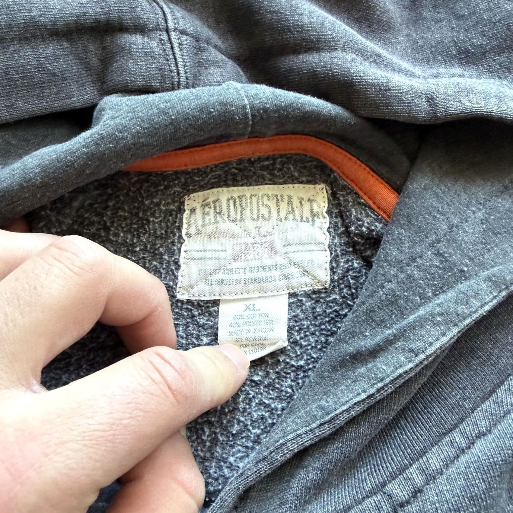 Aeropostale VINTAGE Aeropostale Hoodie Mens XL Gray AERO Athletics Logo Fleece Sweatshirt 2000s Y2K Sports Graphic Print Kangaroo Pocket Size US XL / EU 56 / 4 - 5 Thumbnail