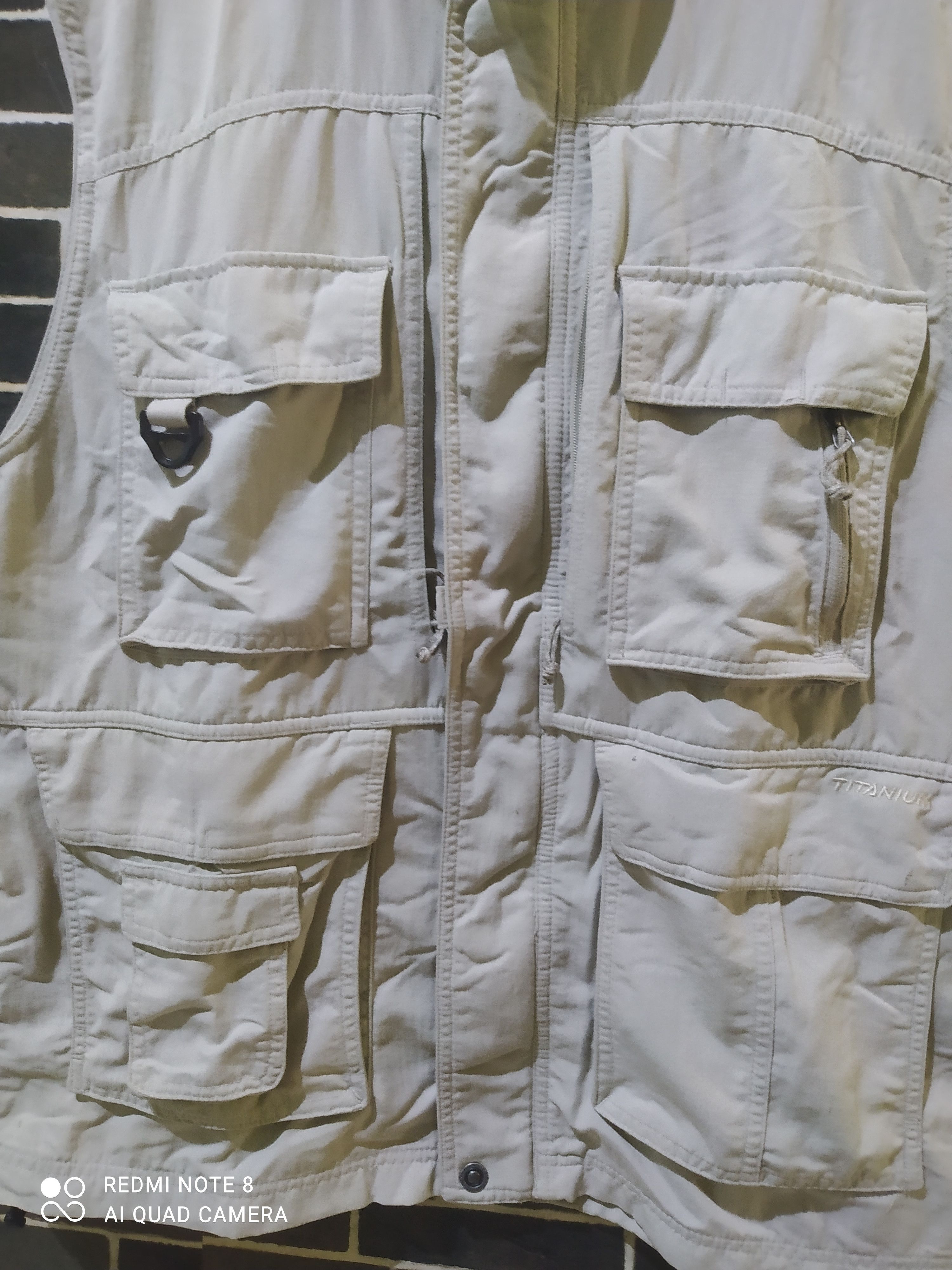 Columbia Columbia titanium omni dry outdoor vest size m Size US M / EU 48-50 / 2 - 3 Thumbnail