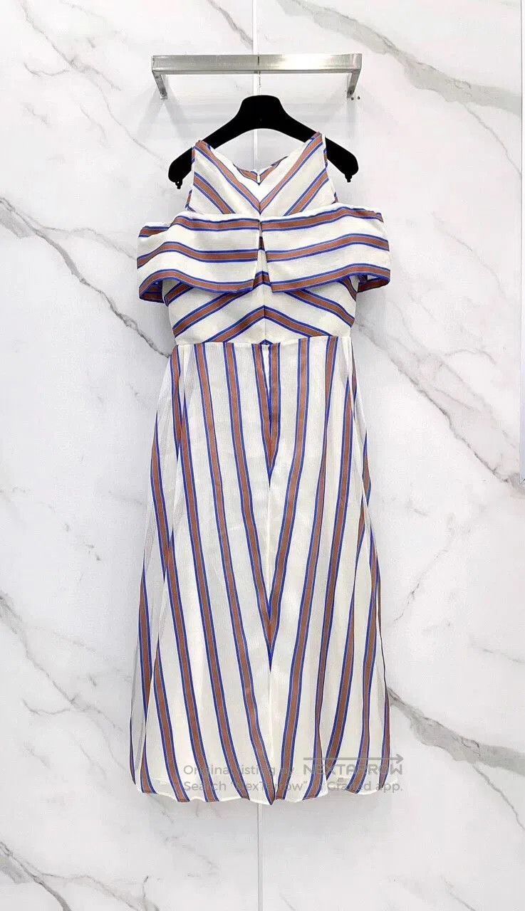 Fendi FENDI Striped V-Neck Silk Dress. Size US L / EU 52-54 / 3 - 2 Thumbnail
