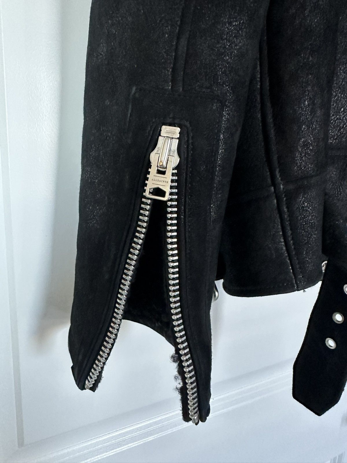 Allsaints Allsaints Black Shearling Size Small Size US S / EU 44-46 / 1 - 6 Thumbnail