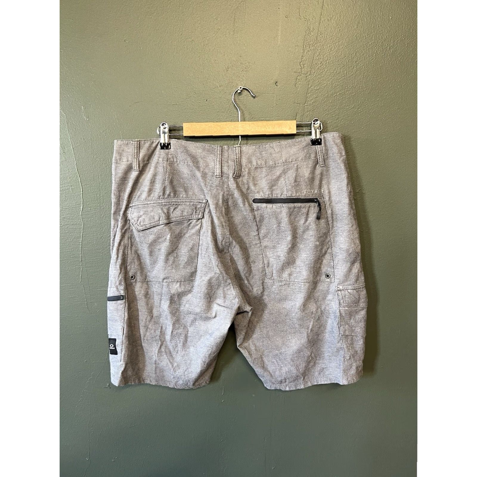 Oakley **Oakley Mens Gray Size 38 Board Shorts** User: Oakley Mens Gray Size 38 Board Shorts Size US 38 / EU 54 - 2 Thumbnail