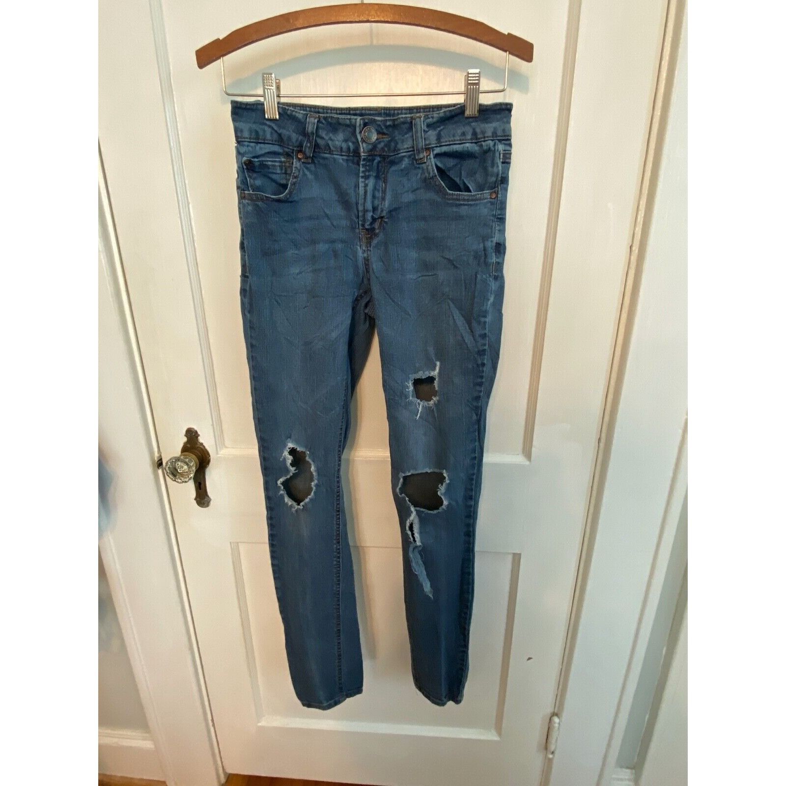 Other Refuge Women’s Size 2 Distressed Skinny Jeans Blue GUC Size 26" / US 2 / IT 38 - 1 Thumbnail
