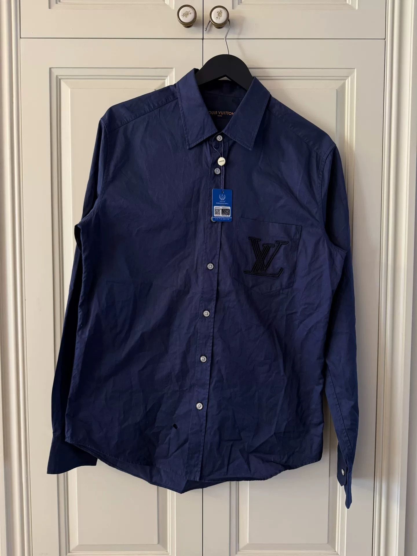 Louis Vuitton Louis Vuitton Logo Embroidery Shirt S Size US S / EU 44-46 / 1 - 1 Thumbnail