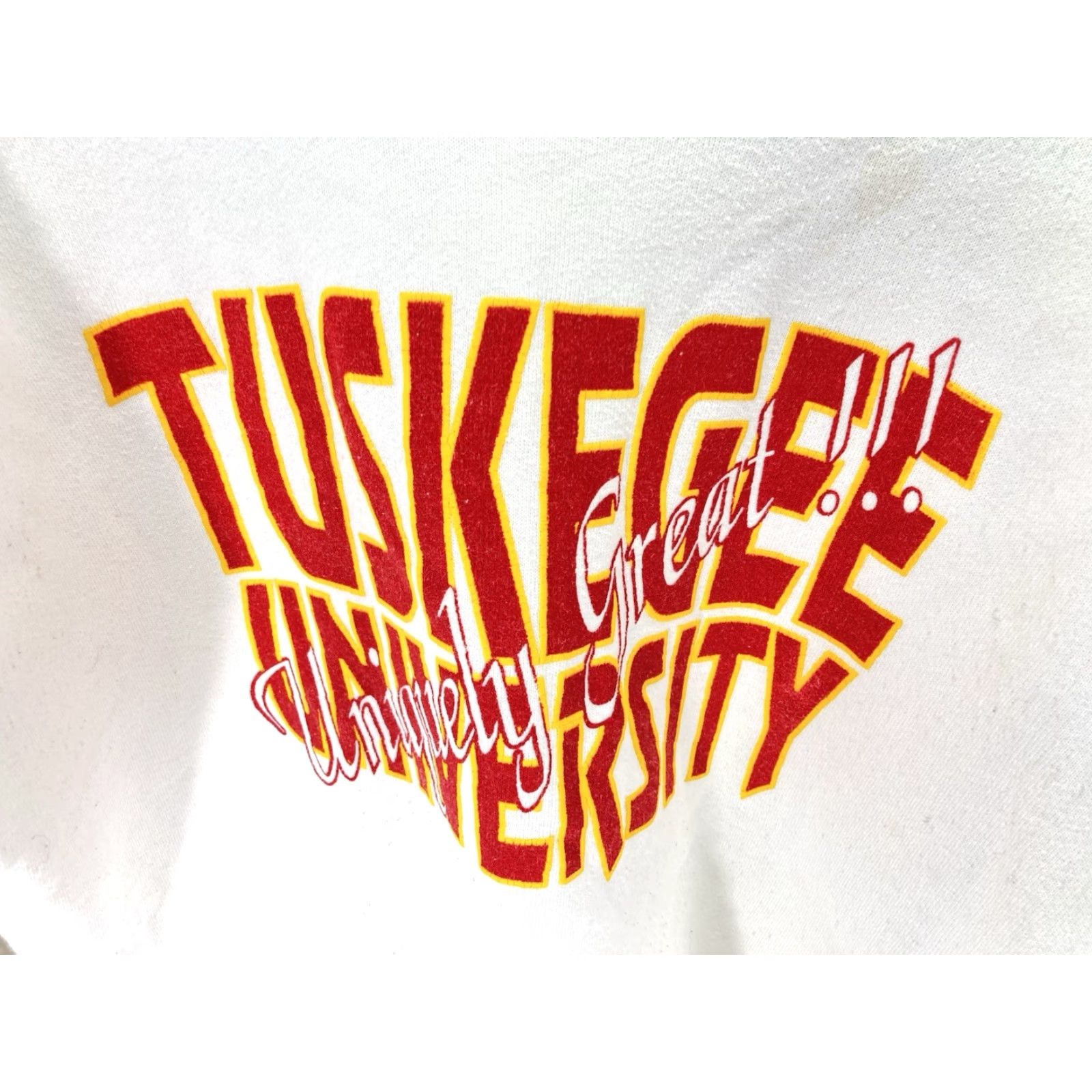 Fruit Of The Loom VINTAGE Tuskegee University Sweatshirt Men XL White Long Sleeve Pullover Crew Neck Graphic Print Fruit of the Loom Mens Size US XL / EU 56 / 4 - 4 Thumbnail