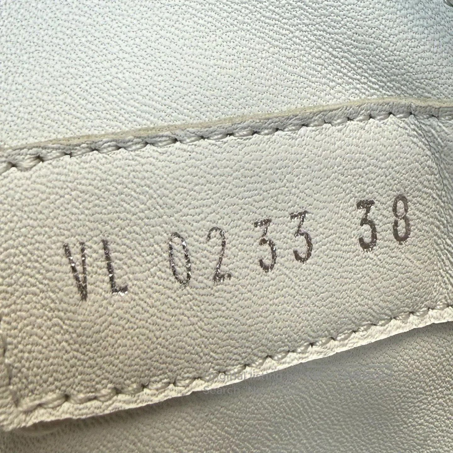 Louis Vuitton Louis Vuitton Archlight White Embossed Dad Shoes. Size US 7 / IT 37 - 7 Thumbnail