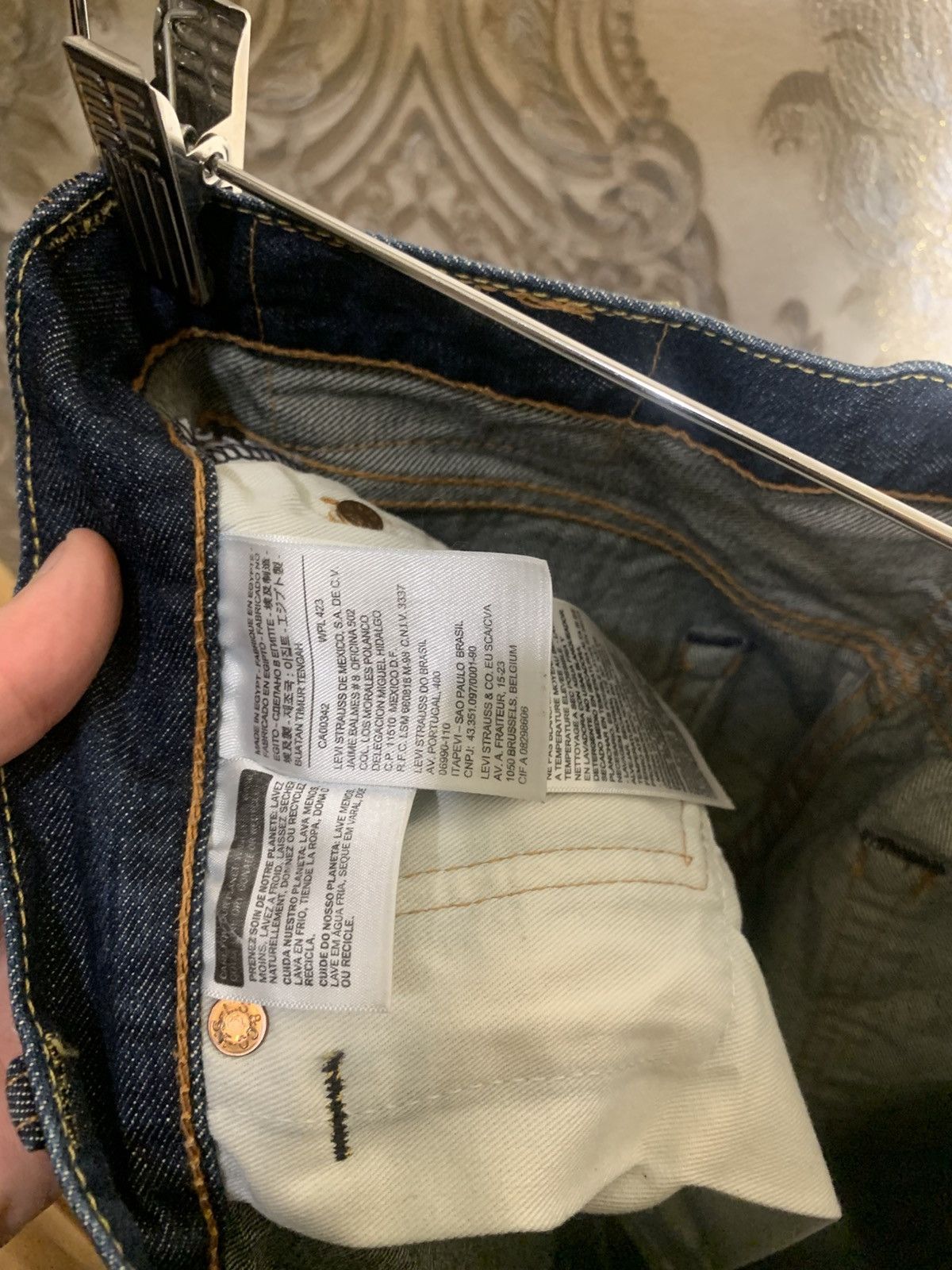 Levi's VINTAGE LEVIS 501 CLASSIC DENIM JEANS CASUAL RETRO Y2K 90s Size US 36 / EU 52 - 4 Thumbnail