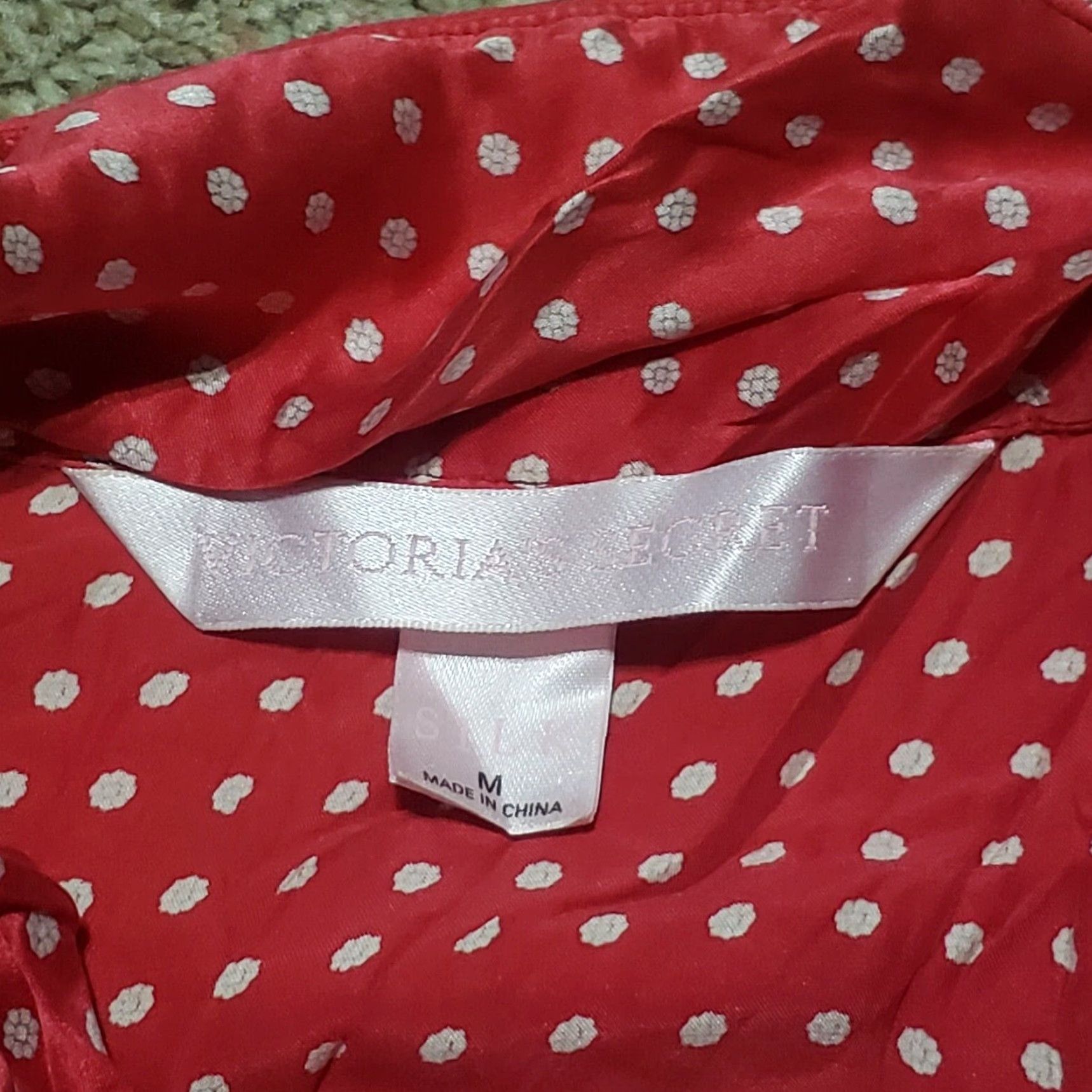 Victoria's Secret Victoria's Secret Sleep Shirt Shirt Women M Red Lightweight Button Up VICTORIAS SECRET Size M / US 6-8 / IT 42-44 - 2 Thumbnail