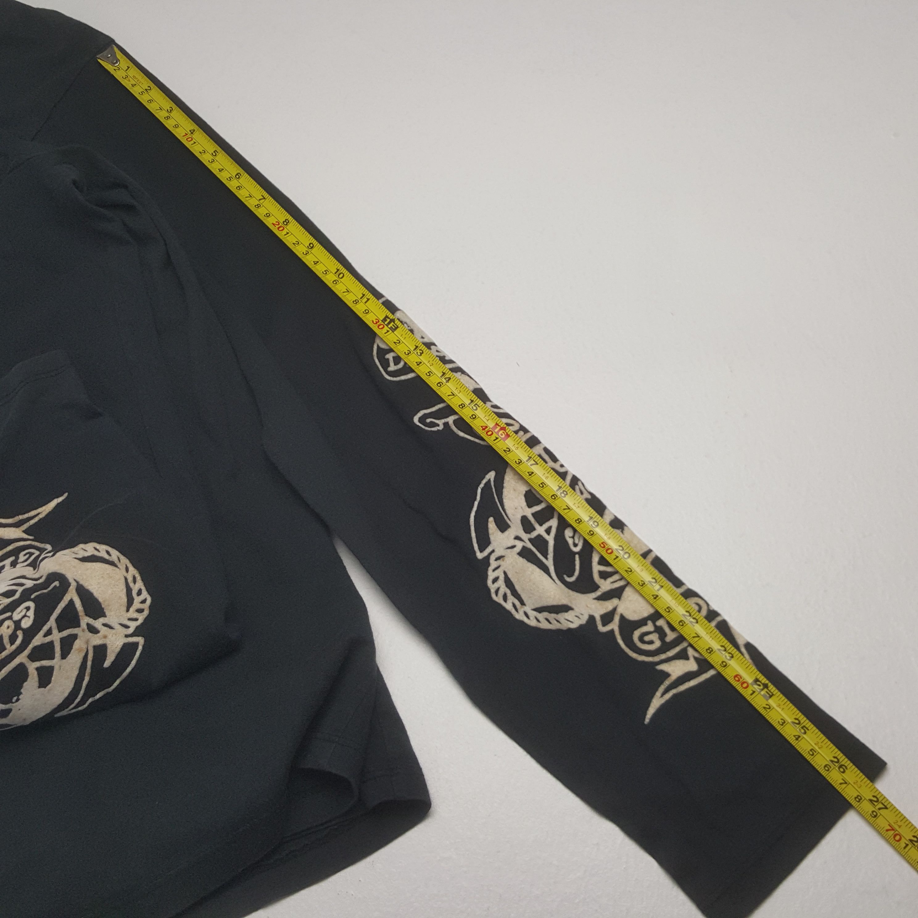 Ed Hardy Vintage Ed Hardy by Christian Audigier Tshirt C312N3 Size US L / EU 52-54 / 3 - 9 Thumbnail
