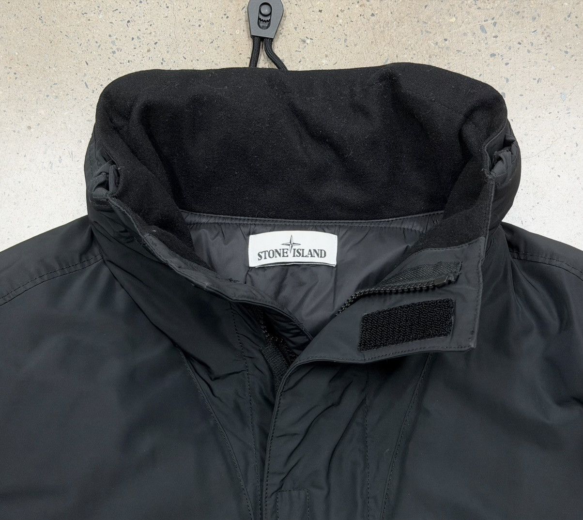 Stone Island Stone Island Micro Reps Short Parka，size XL Black Size US XL / EU 56 / 4 - 8 Thumbnail