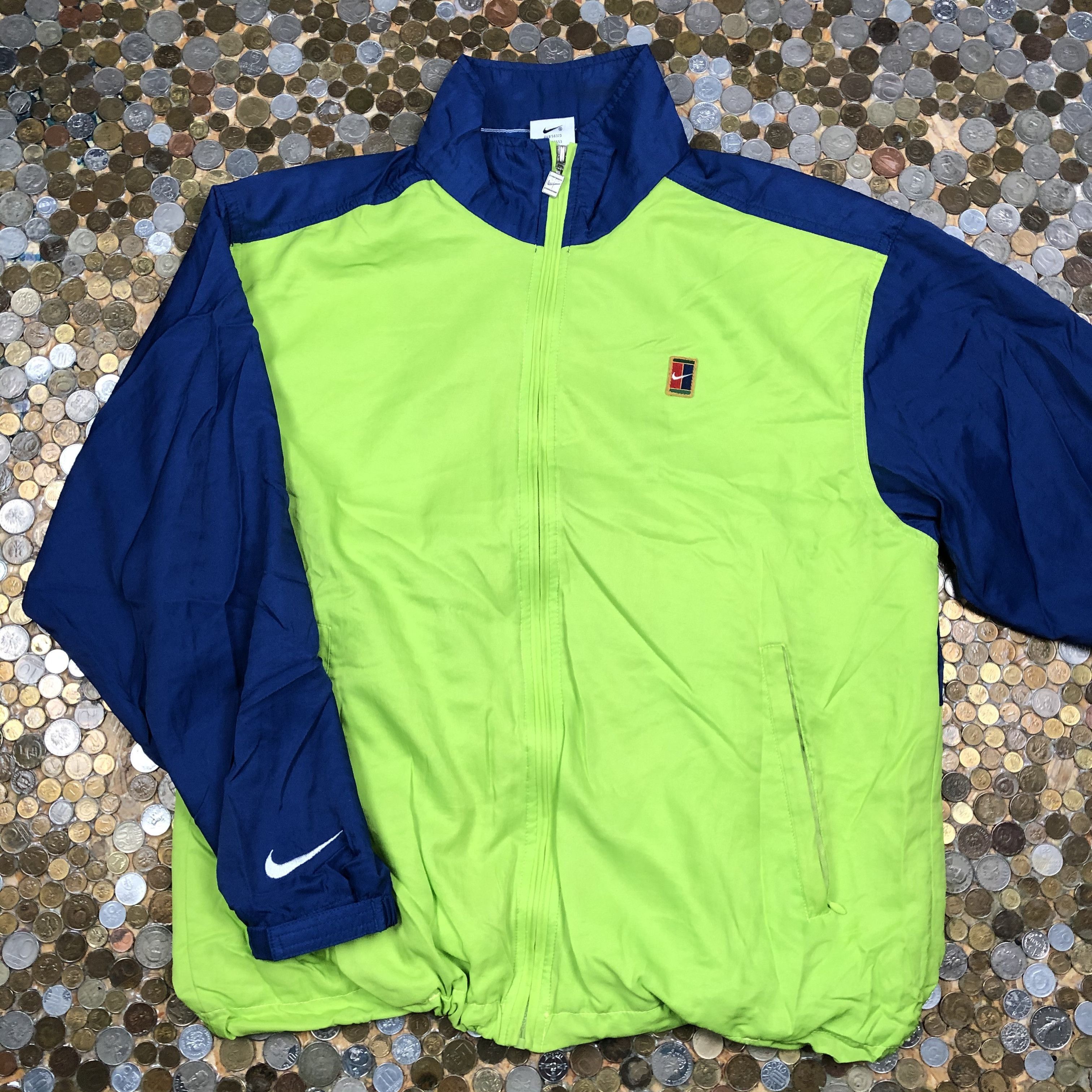 Nike Nike Vintage zip light jacket tracksuit 90's Size US S / EU 44-46 / 1 - 1 Thumbnail