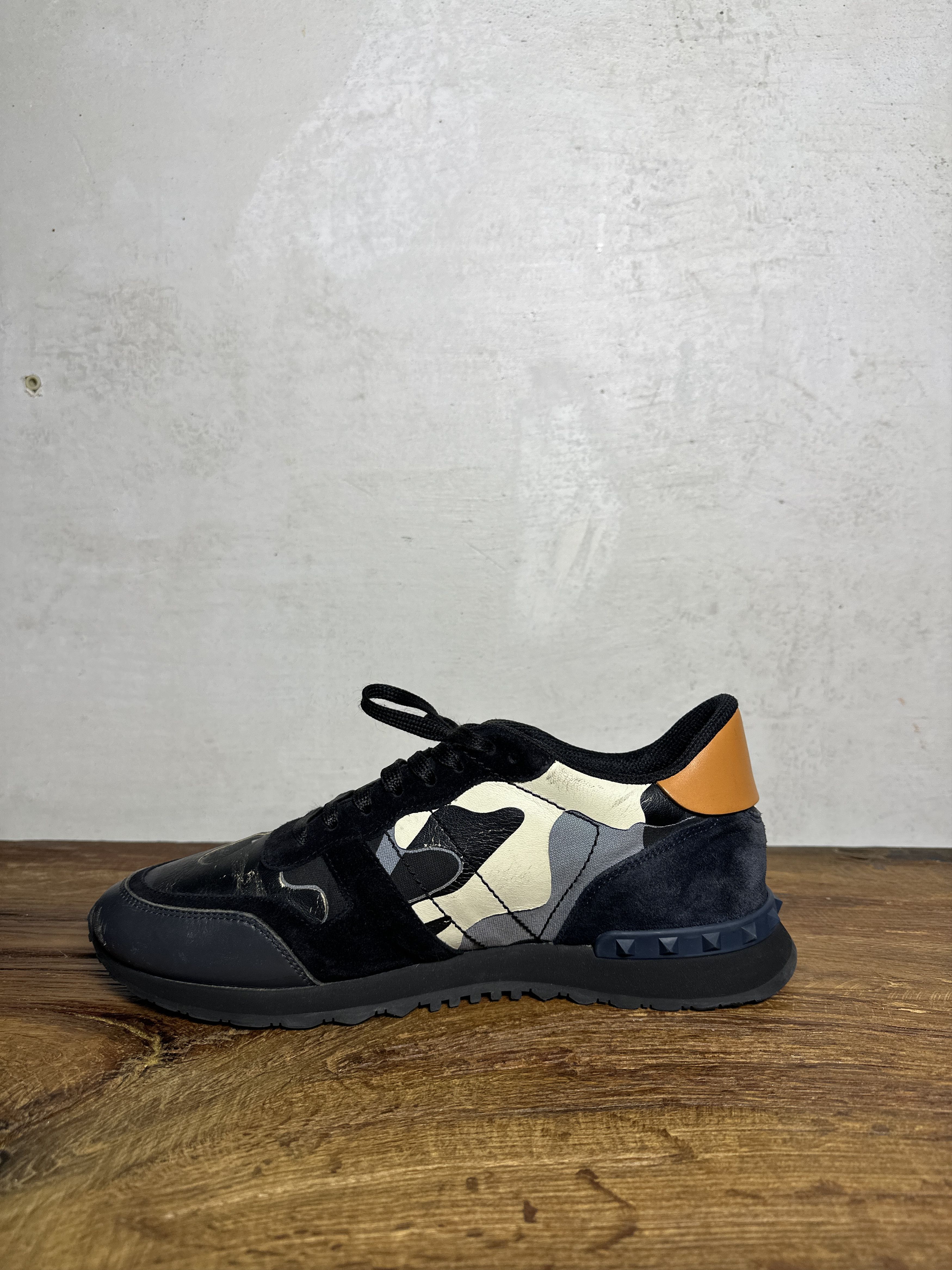 Valentino Valentino Black Canvas Leather Rockrunner Low Top Sneakers Size US 10.5 / EU 43-44 - 4 Thumbnail