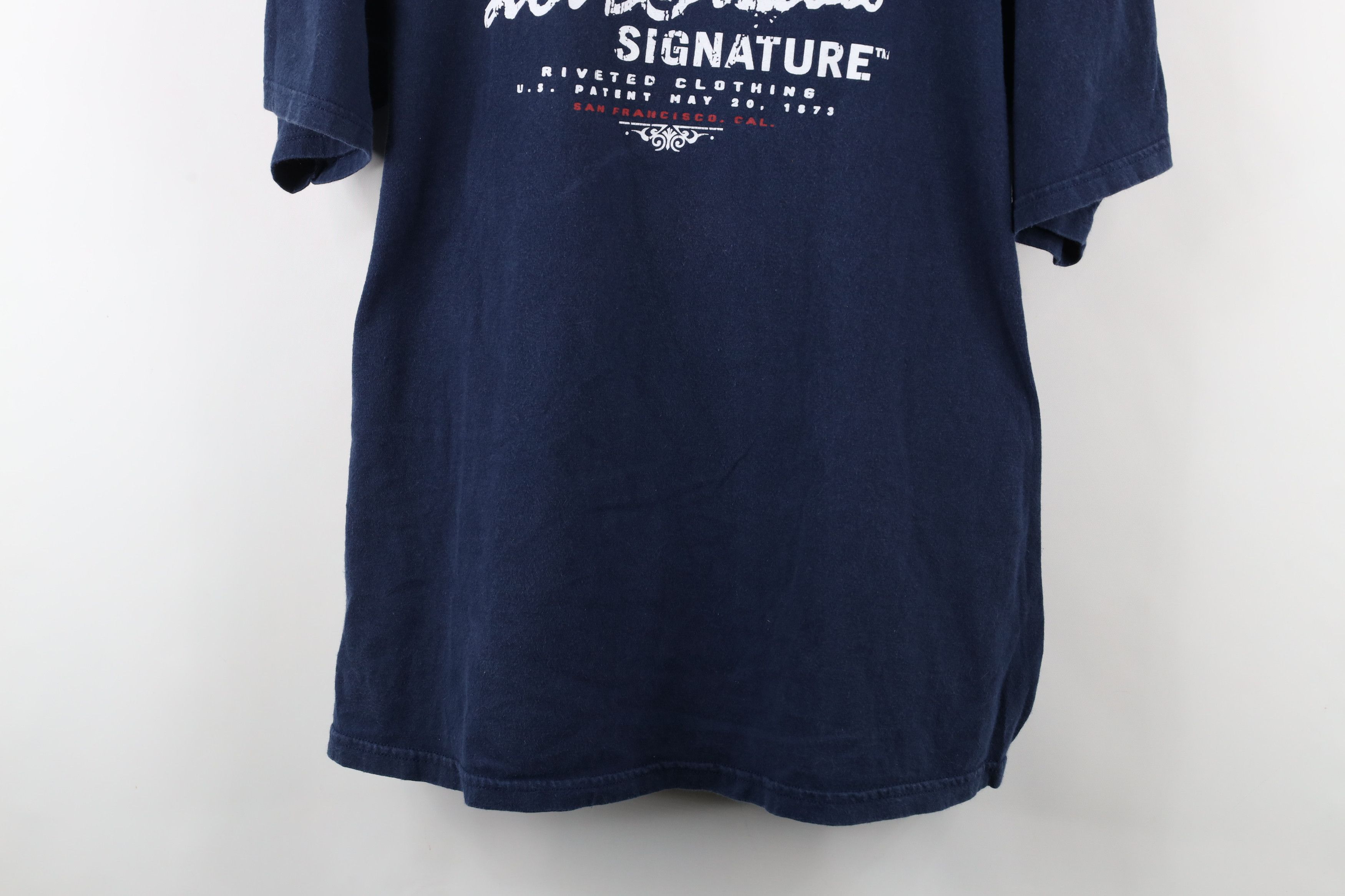 Levi's × Vintage Vintage Y2K Levis Script Short Sleeve T-Shirt Navy Blue Size US XL / EU 56 / 4 - 3 Thumbnail