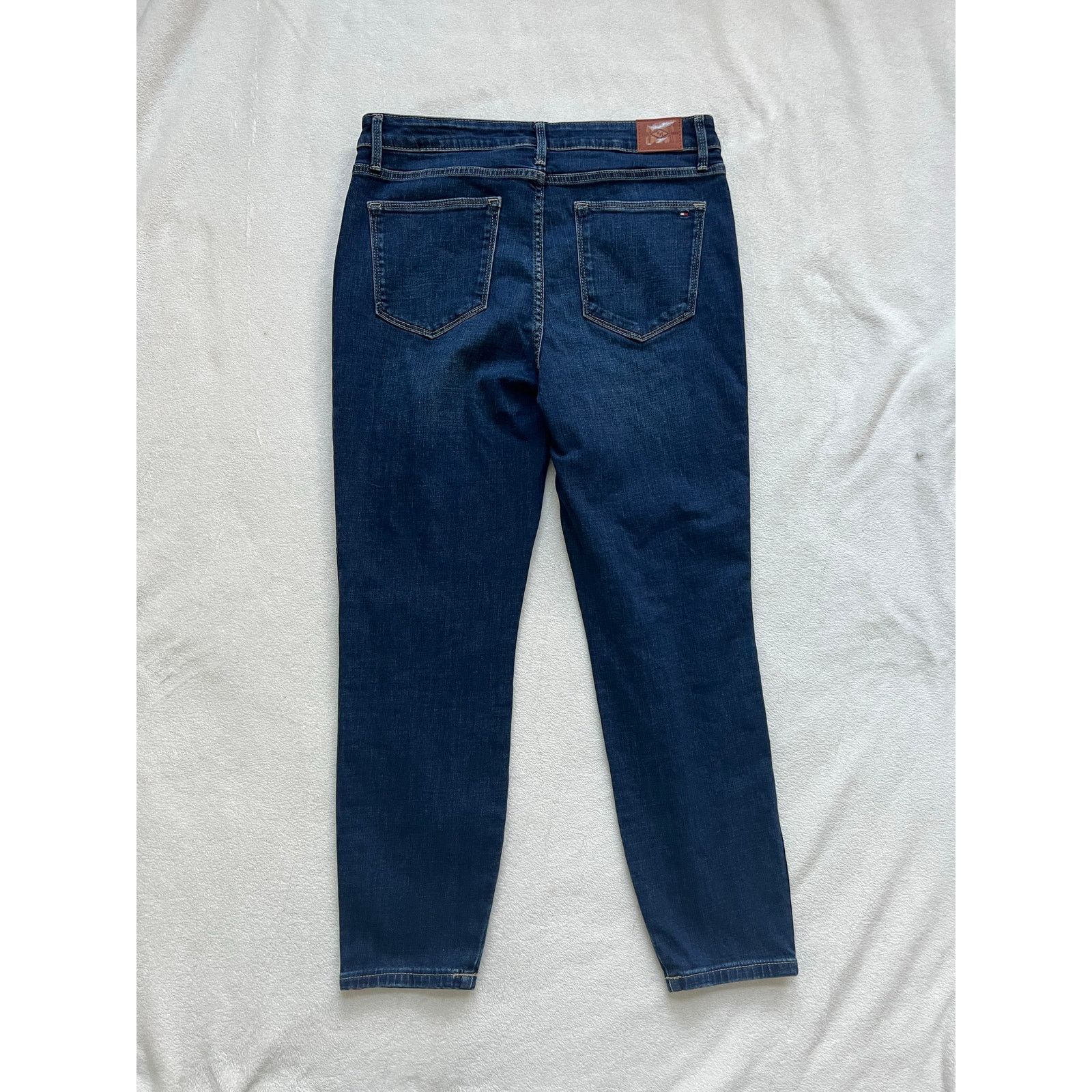 Tommy Hilfiger Tommy Hilfiger Dark Wash Midrise Skinny Jeans Size 10 Size 32" / US 10 / IT 46 - 7 Thumbnail