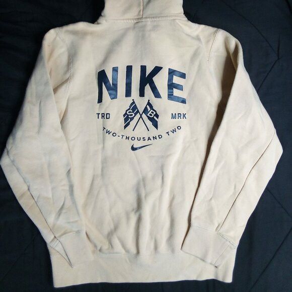 Nike SB Nike SB Trademark 2002 Hoodie Sweatshirt Size US S / EU 44-46 / 1 - 9 Thumbnail