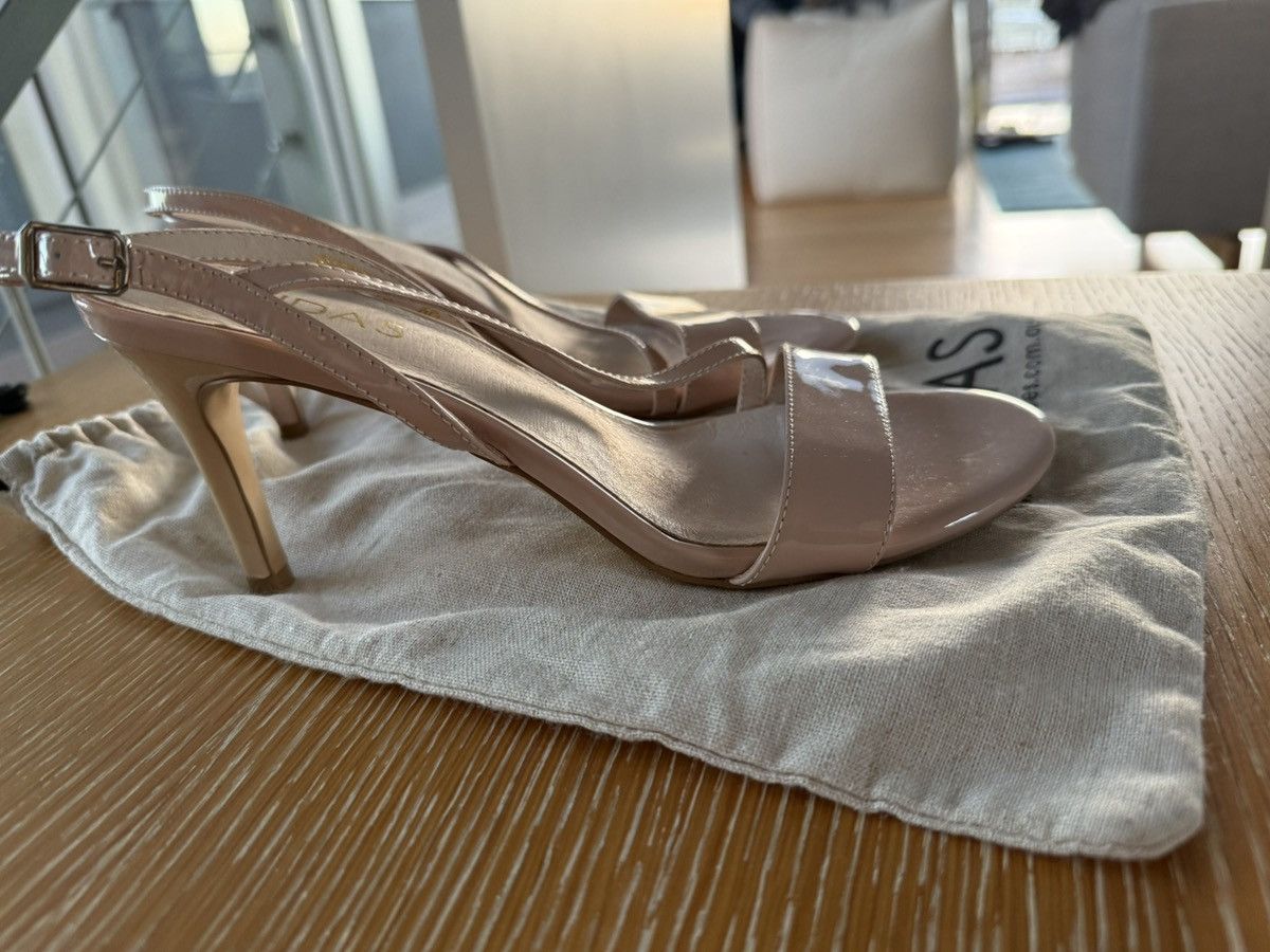 Other Nude Patent Leather Heels Size US 10 / IT 40 - 2 Thumbnail