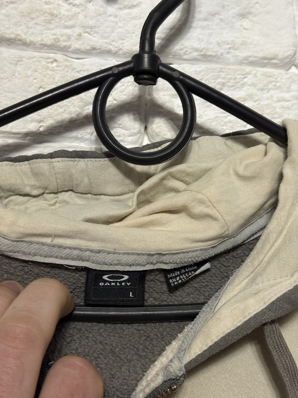 Oakley Vintage Oakley Huge Embroidered Logo Full Zip Hoodie Sz L Size US L / EU 52-54 / 3 - 4 Thumbnail