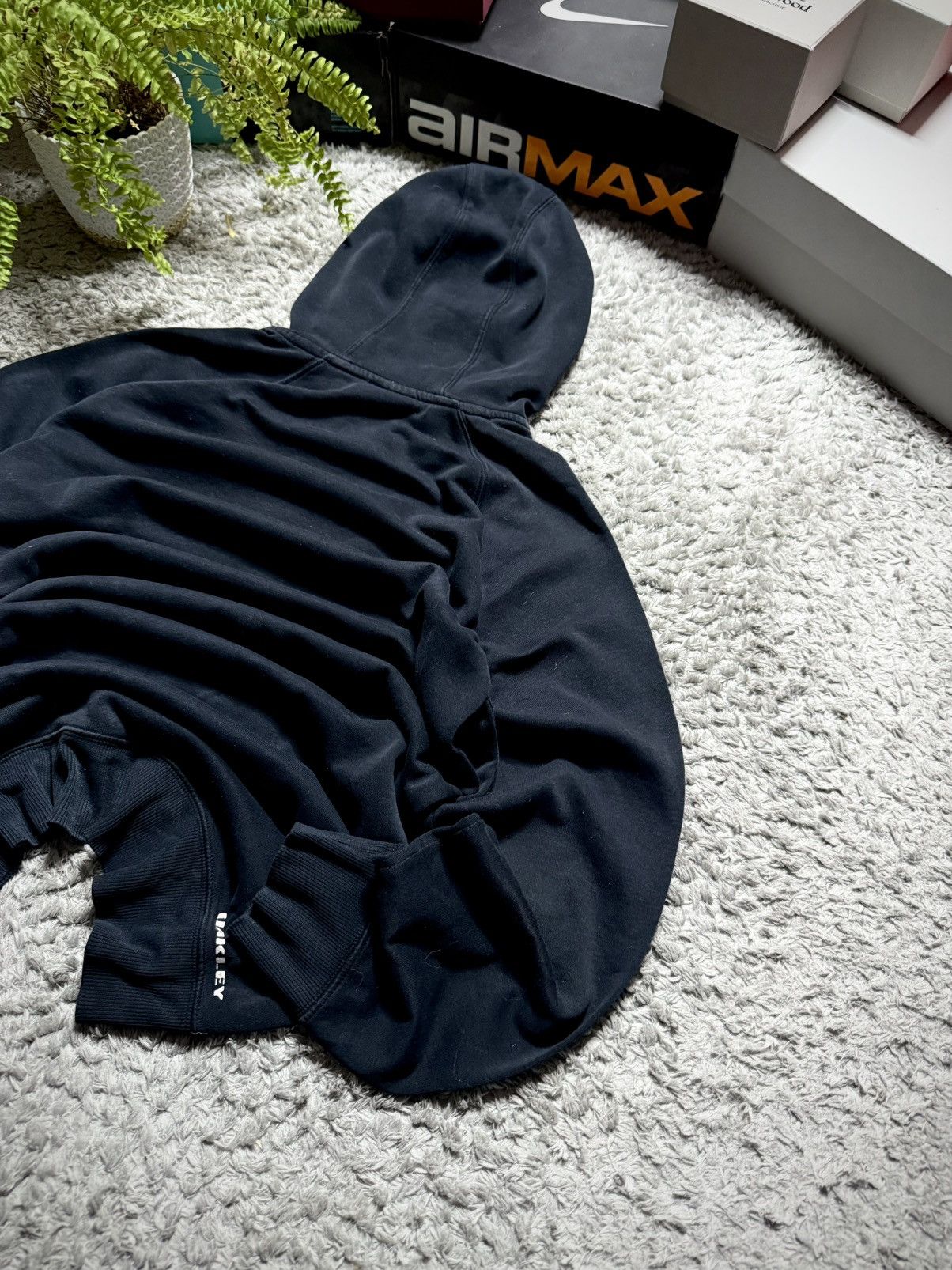 Oakley Oakley Hoodie Rare Big Logo Vintage 00s Streetwear Size US M / EU 48-50 / 2 - 8 Thumbnail