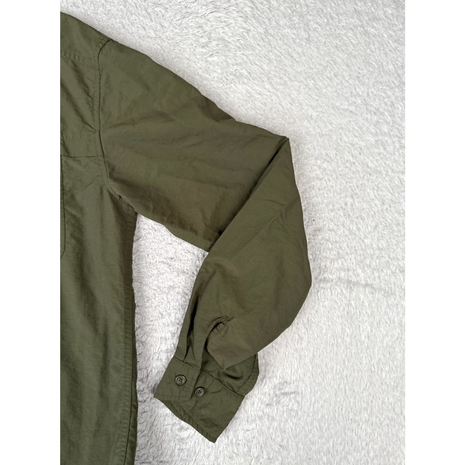 Eddie Bauer Eddie Bauer Shirt Women XS Green Button Up Long Sleeve Casual Knit Cotton Woven Fish Pattern Button-Up - Adult Womens Size XS / US 0-2 / IT 36-38 - 2 Thumbnail