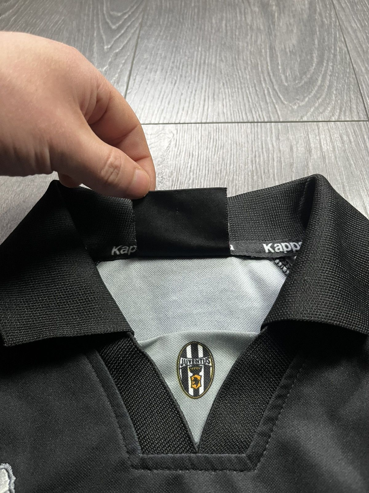 Kappa Vintage 90s Kappa Juventus Goalkeeper Jersey Long Sleev GARA Size US L / EU 52-54 / 3 - 7 Thumbnail