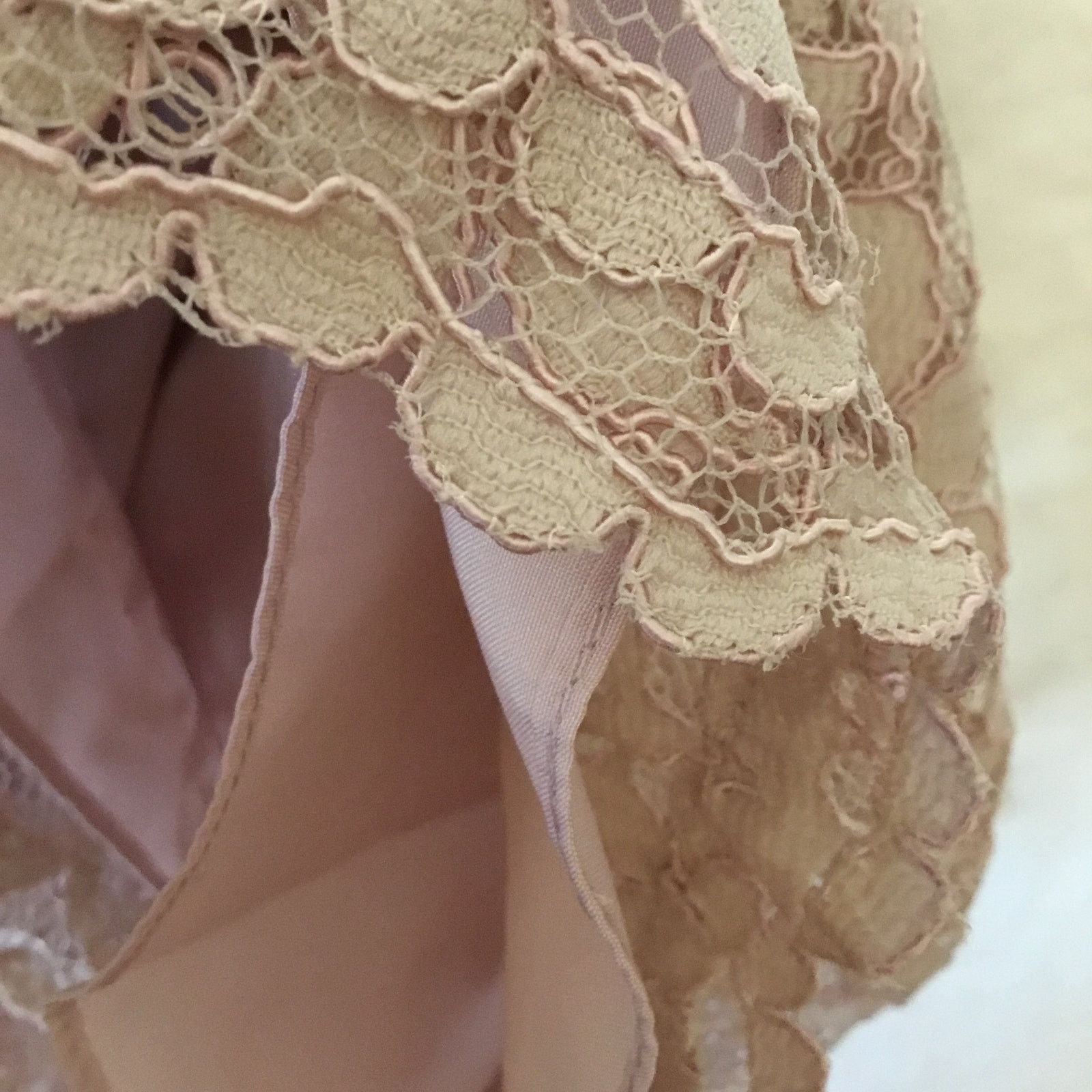 Other David's Bridal Strapless Lace Dress Size XS / US 0-2 / IT 36-38 - 15 Thumbnail
