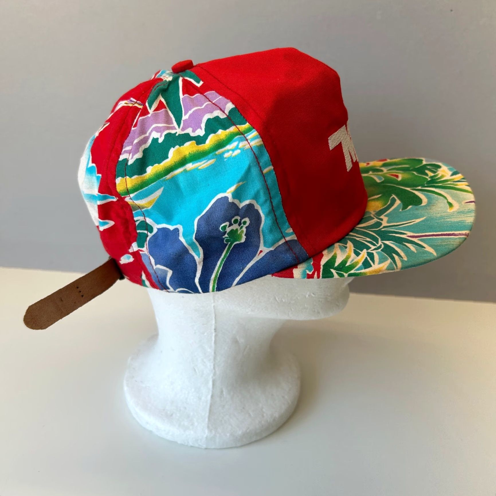 Vintage VINTAGE Northwest Transport Service Hat Strapback Hawaiian Floral Red Size ONE SIZE - 3 Thumbnail