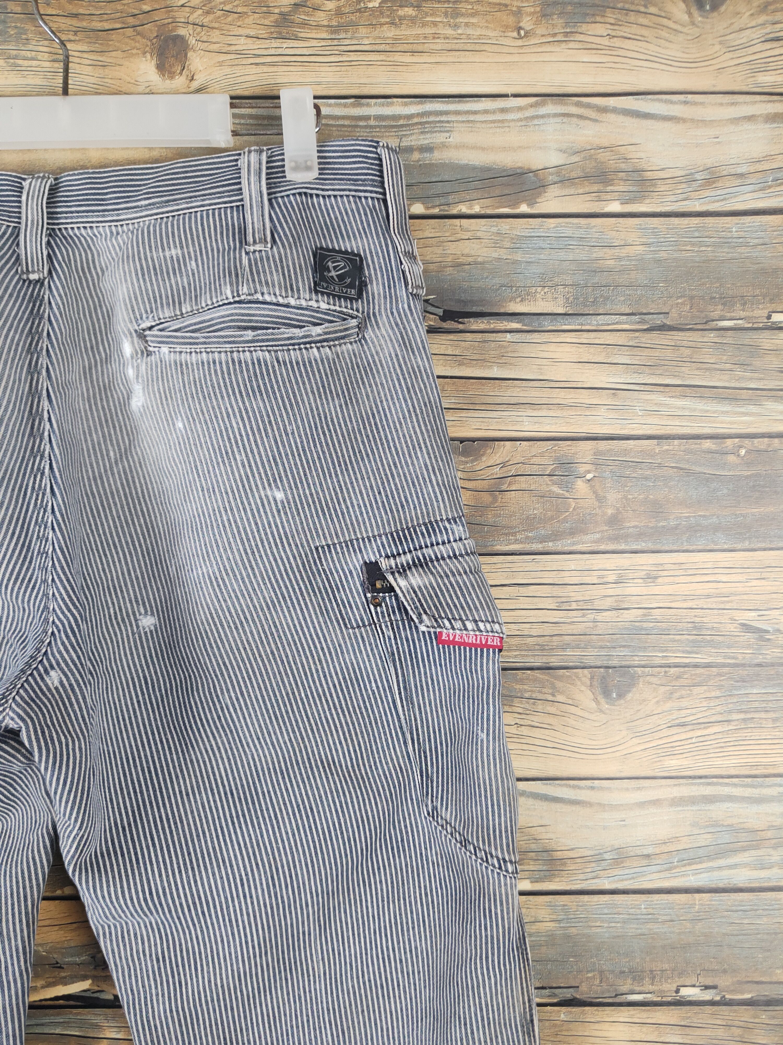 Vintage DL Evenriver Blue White Distressed Ripped Jeans #1658 Size US 33 - 12 Thumbnail