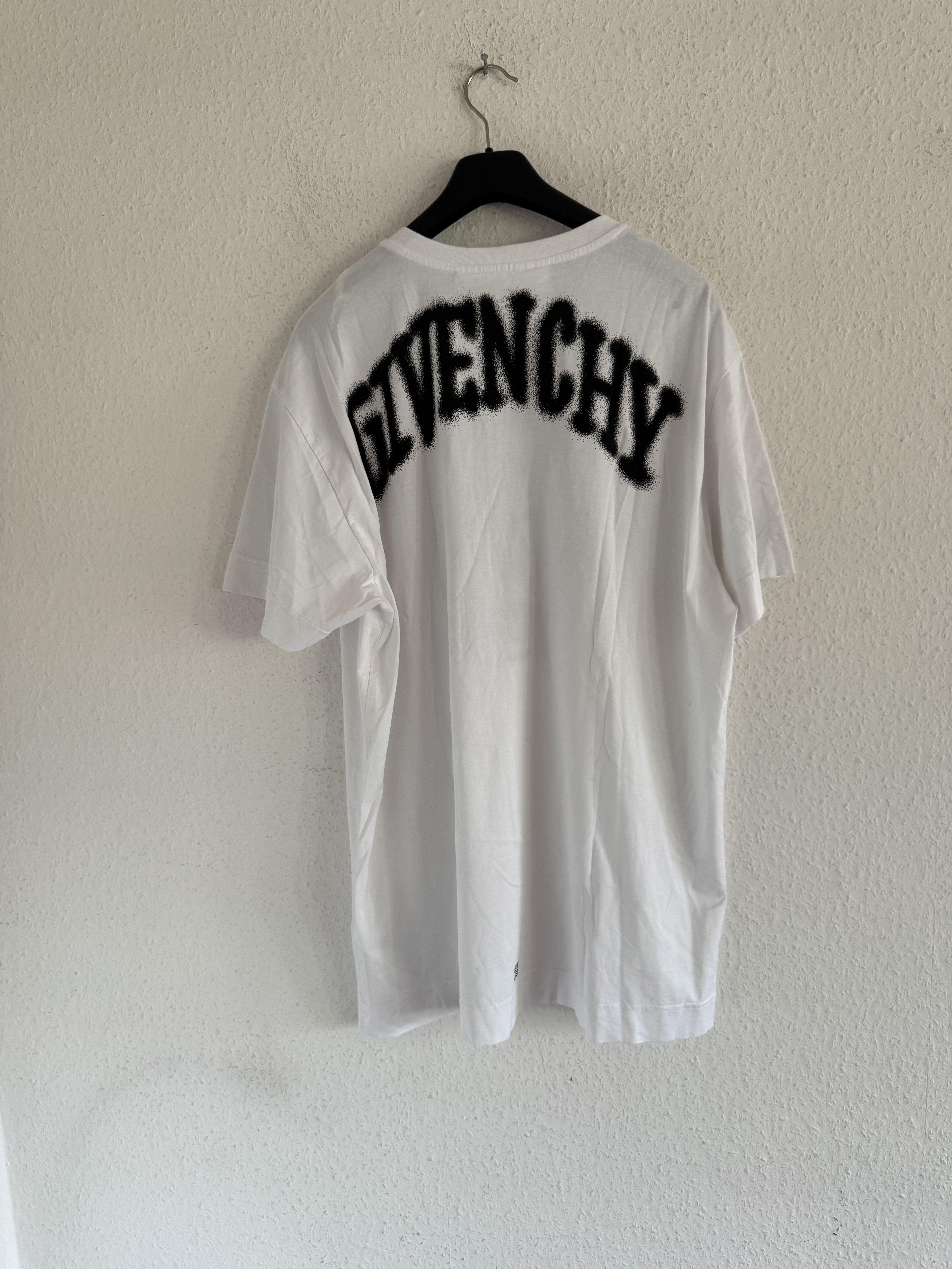 Givenchy Skull Paris Rhinestone T-Shirt Size US XL / EU 56 / 4 - 6 Thumbnail