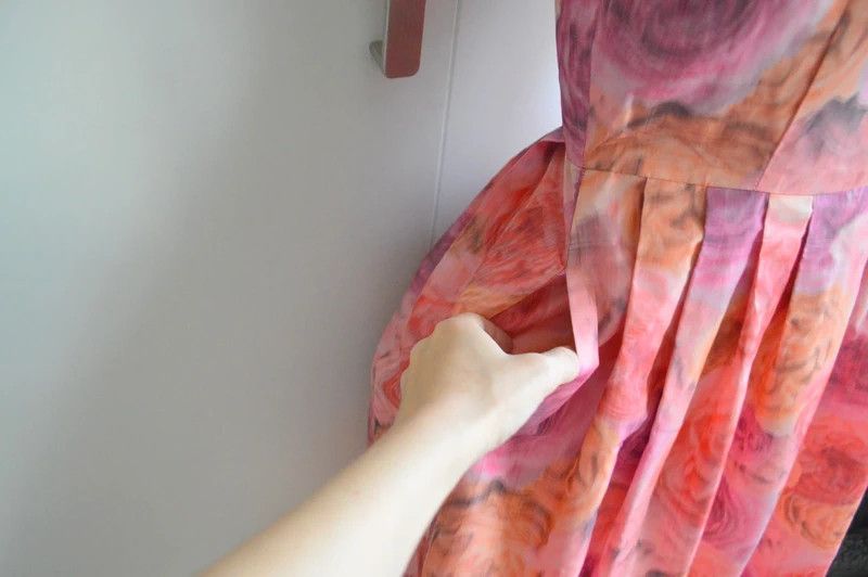 Other Stunning floral print silk dress with pockets in S/M Size S / US 4 / IT 40 - 6 Thumbnail