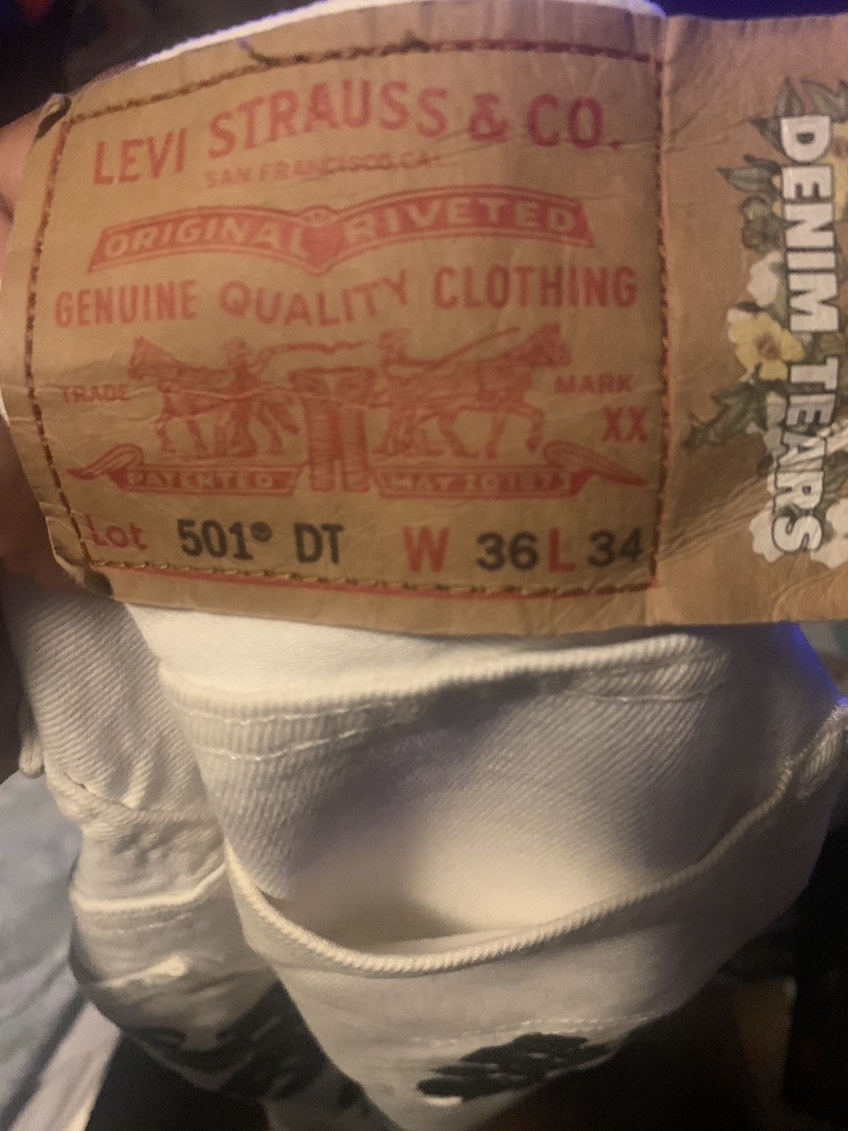 DENIM TEARS Denim Tears White Cotton Wreath Jeans Size US 36 / EU 52 - 7 Thumbnail