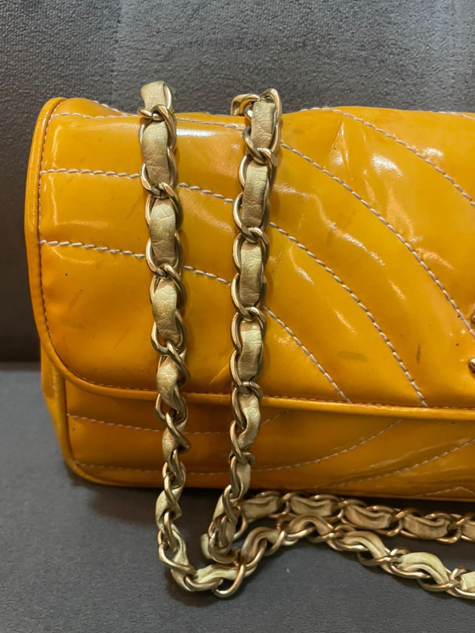 Chanel Authentic Chanel Classic Mini Flap Shoulder Bag Size ONE SIZE - 8 Thumbnail